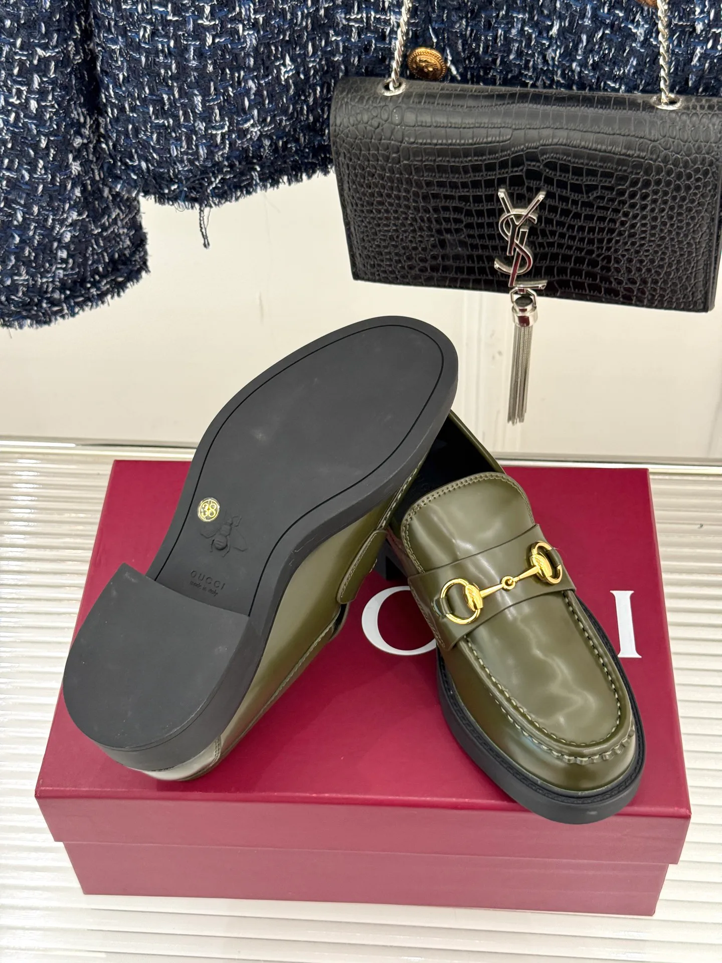 Women's Loafers And Moccasins GUCCI 18092026