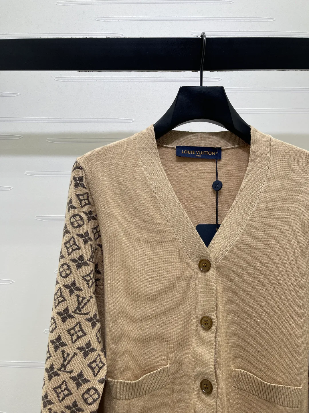 Women's Jumpers And Sweaters LOUIS VUITTON 18140979
