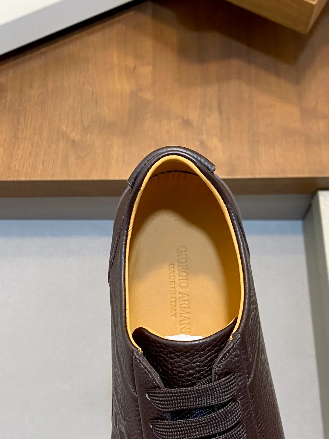 Кроссовки Мужские Armani 18586412