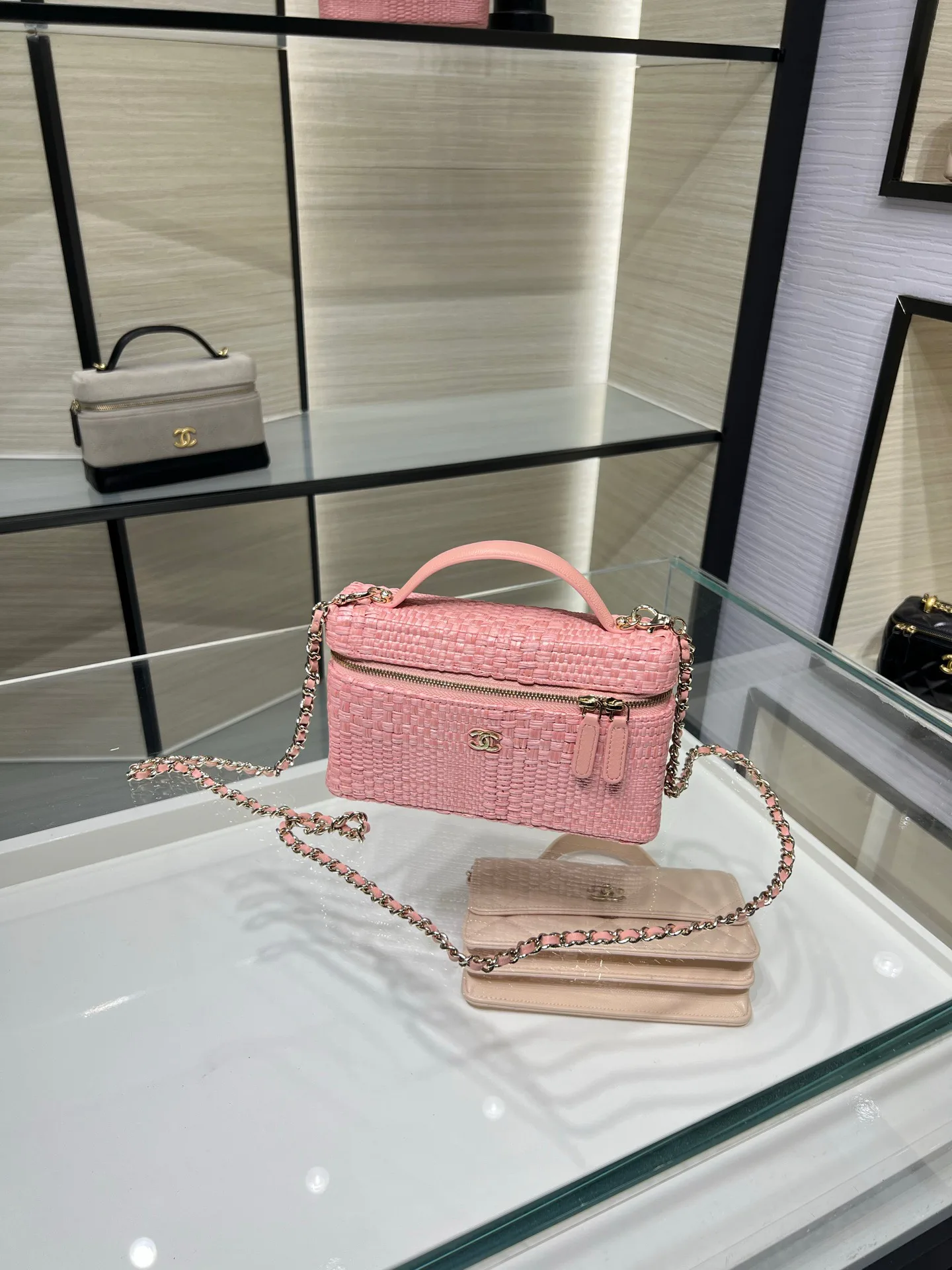 Women's Classic Handbags CHANEL 17827283
