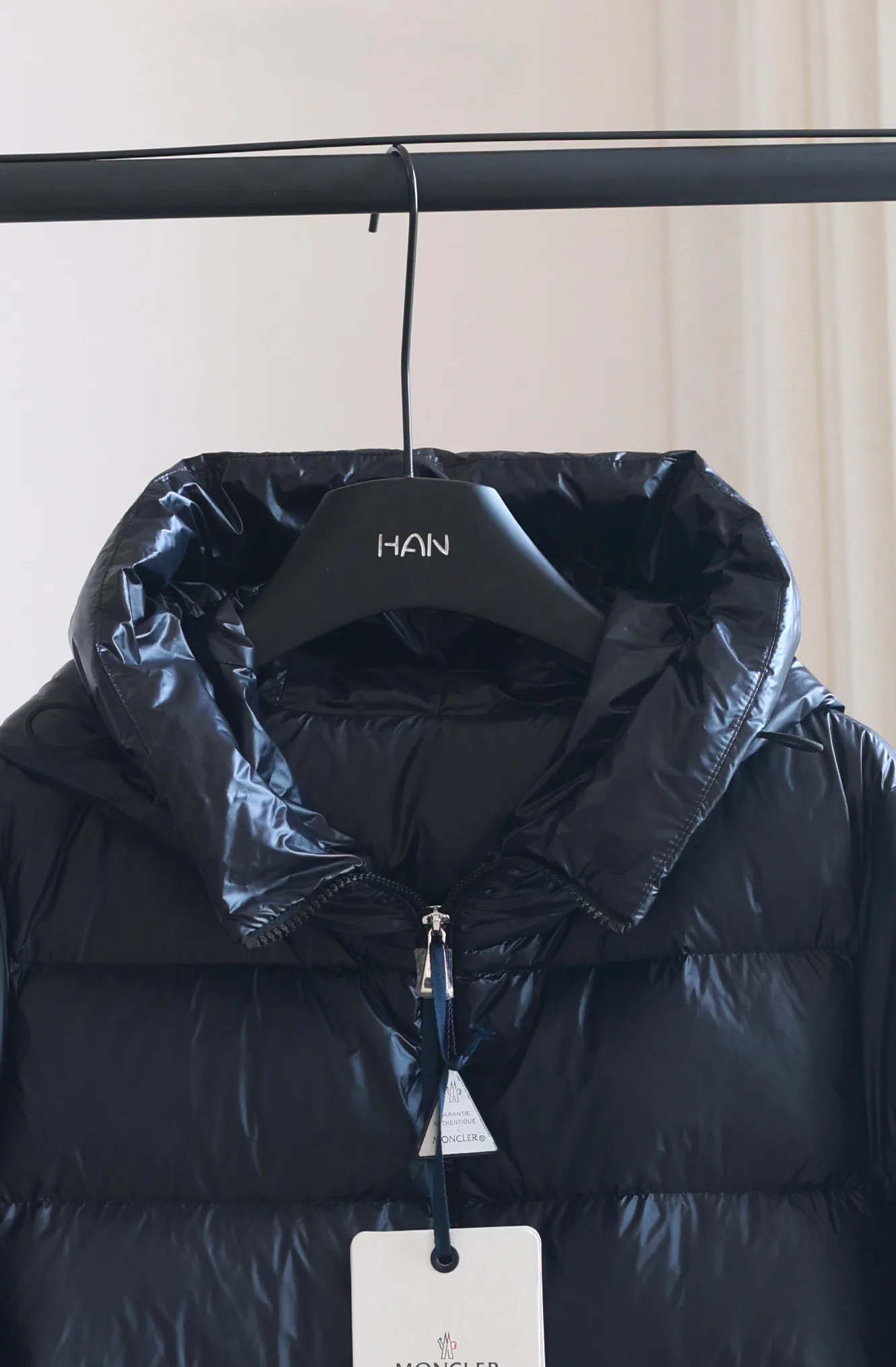 Women's Jackets And Down Jackets MONCLER 18184489