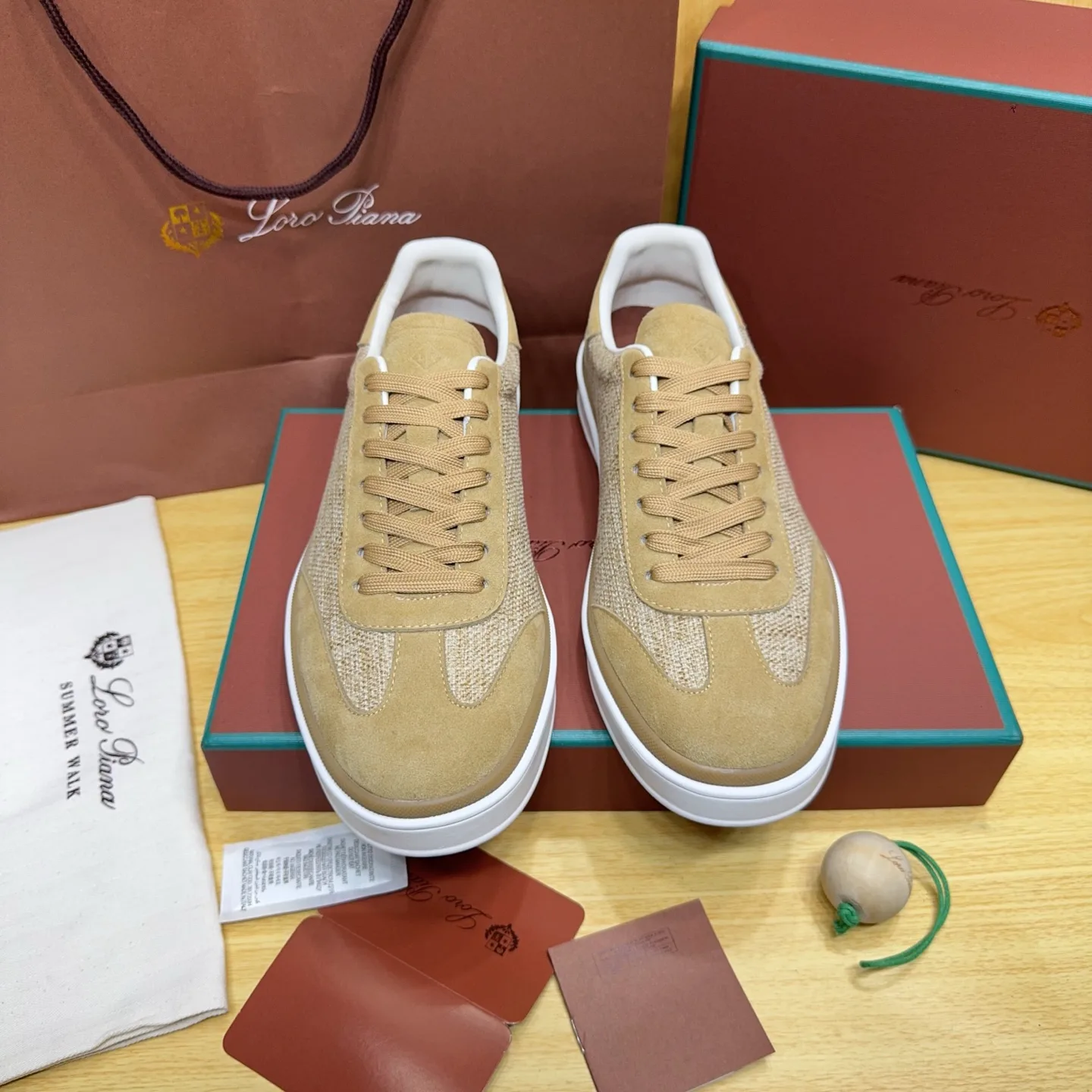 Women's Sneakers LORO PIANA 18263655