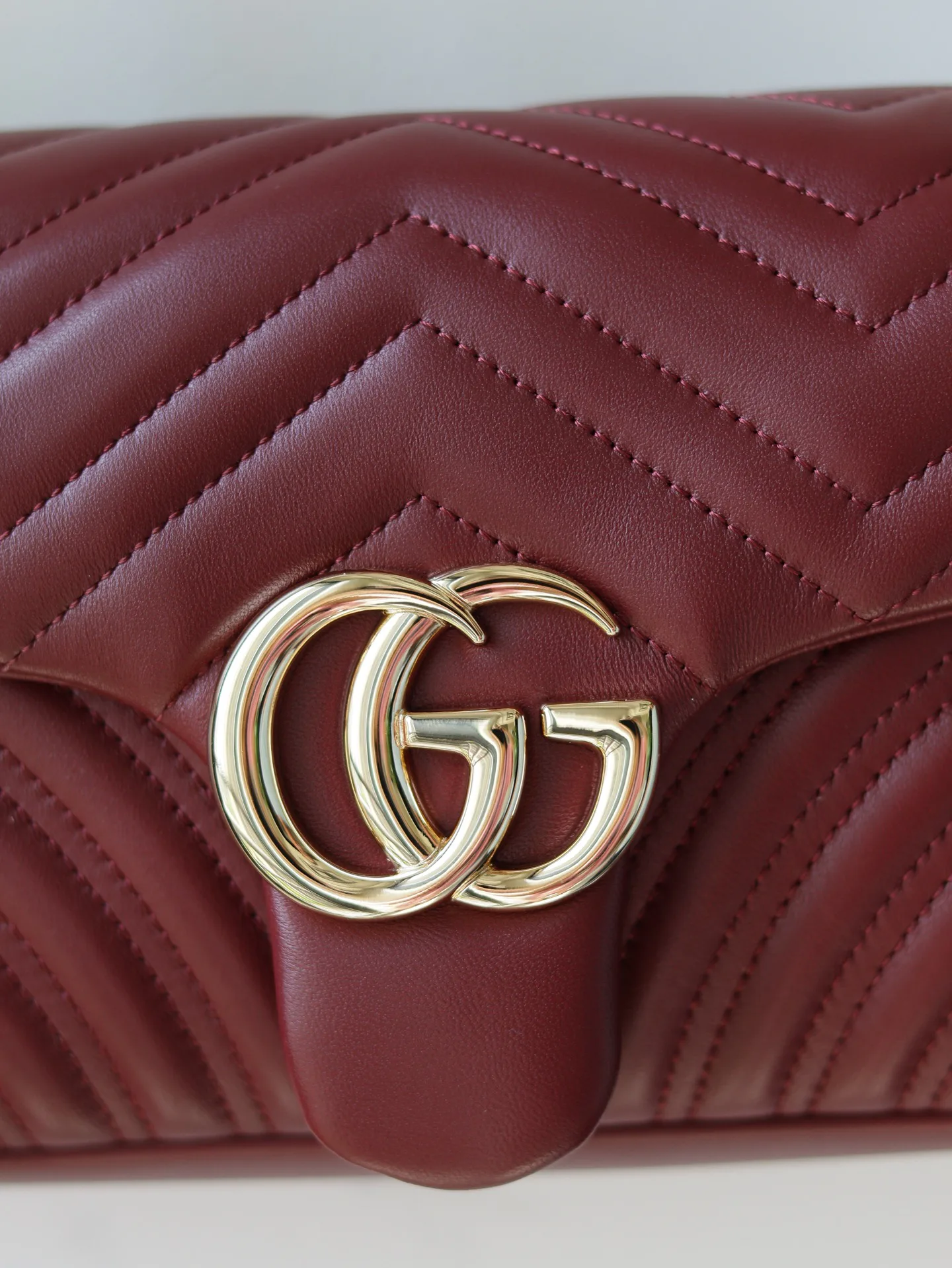 Women's Classic Handbags GUCCI 17948181