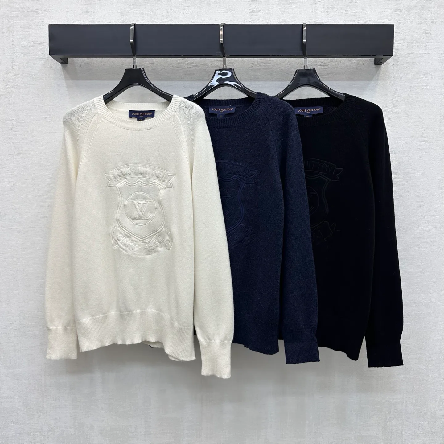 Women's Jumpers And Sweaters LOUIS VUITTON 18141107