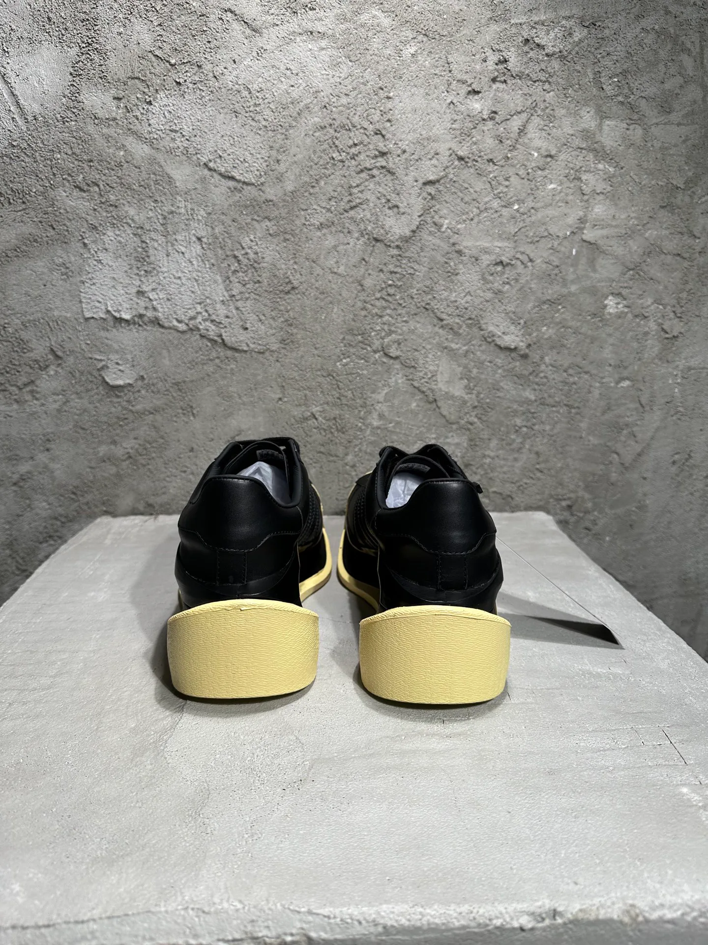 Women's Sneakers Y-3 18011940