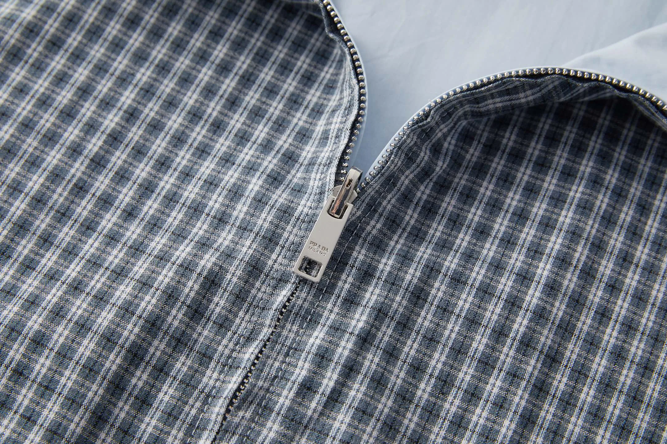 Men's Jackets And Down Jackets PRADA 18109196
