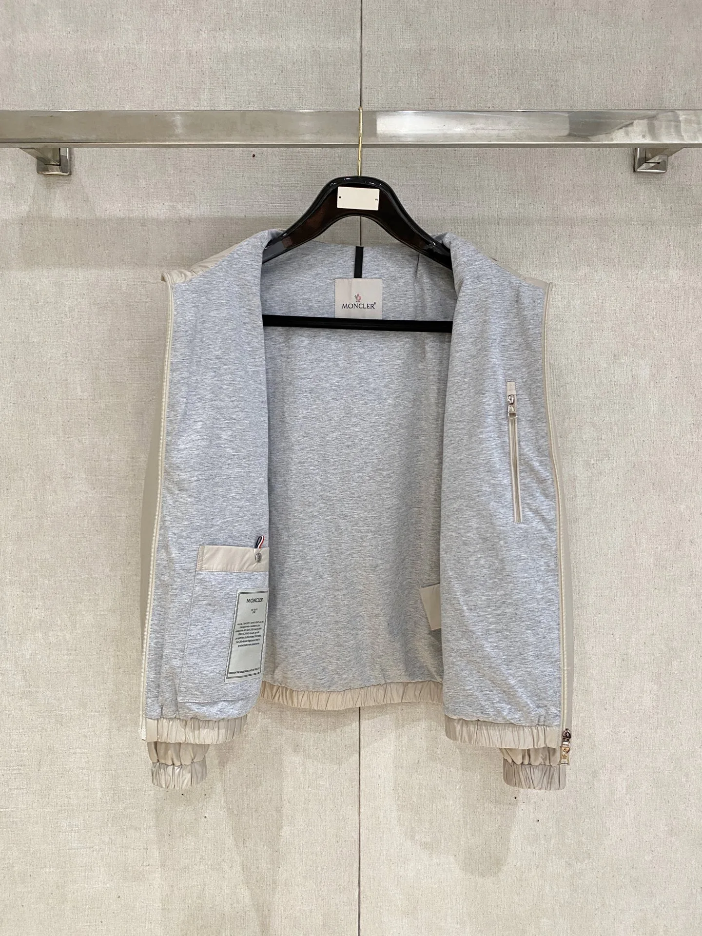 Men's Jackets And Down Jackets MONCLER 18273024
