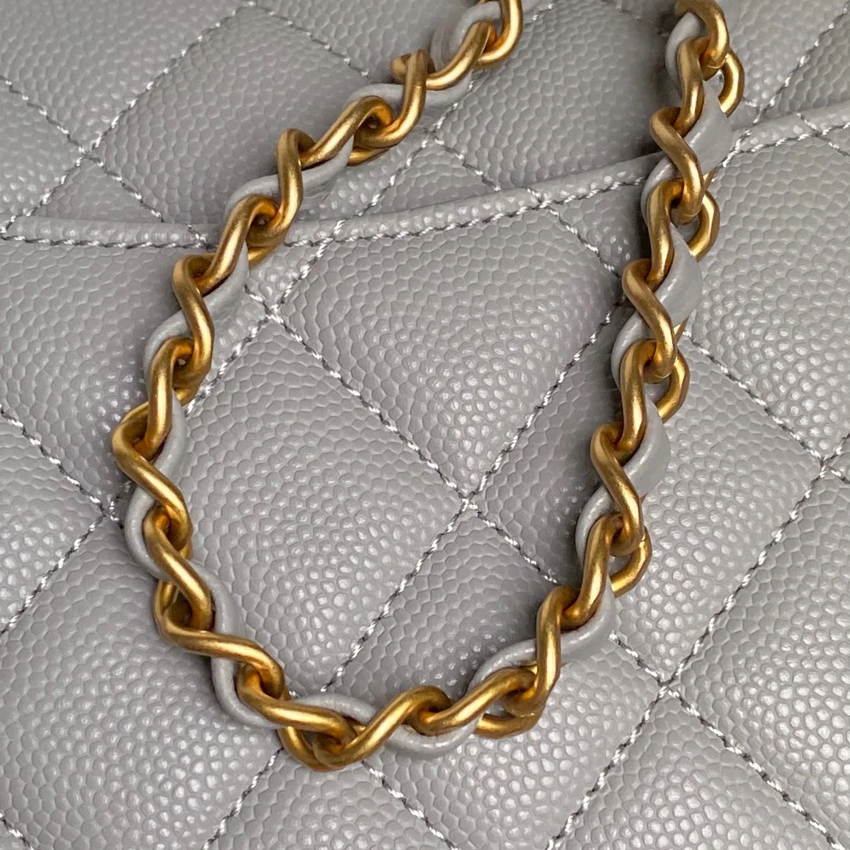 Women's Classic Handbags CHANEL 17364565