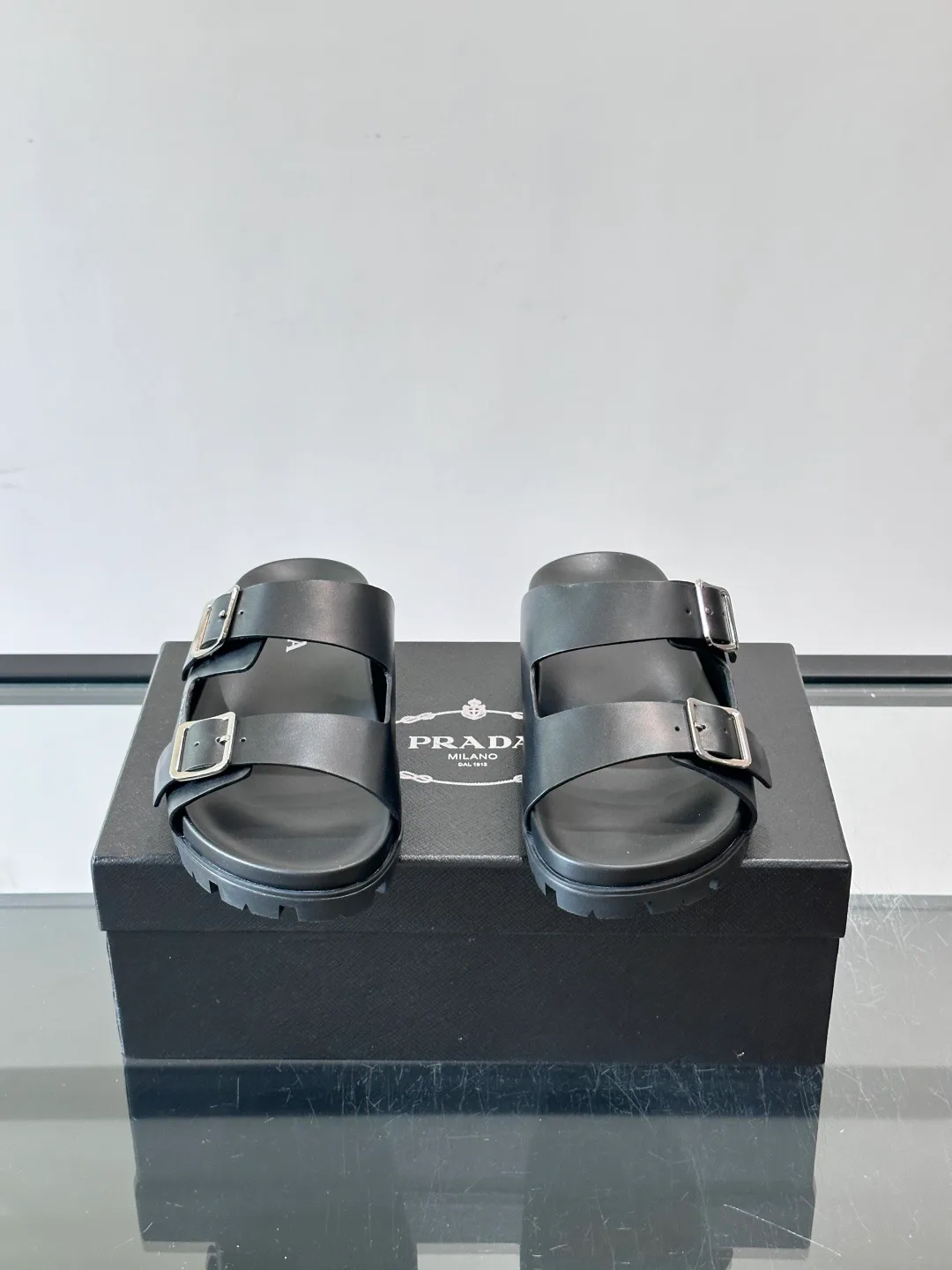 Women's Flip-Flops PRADA 17689200