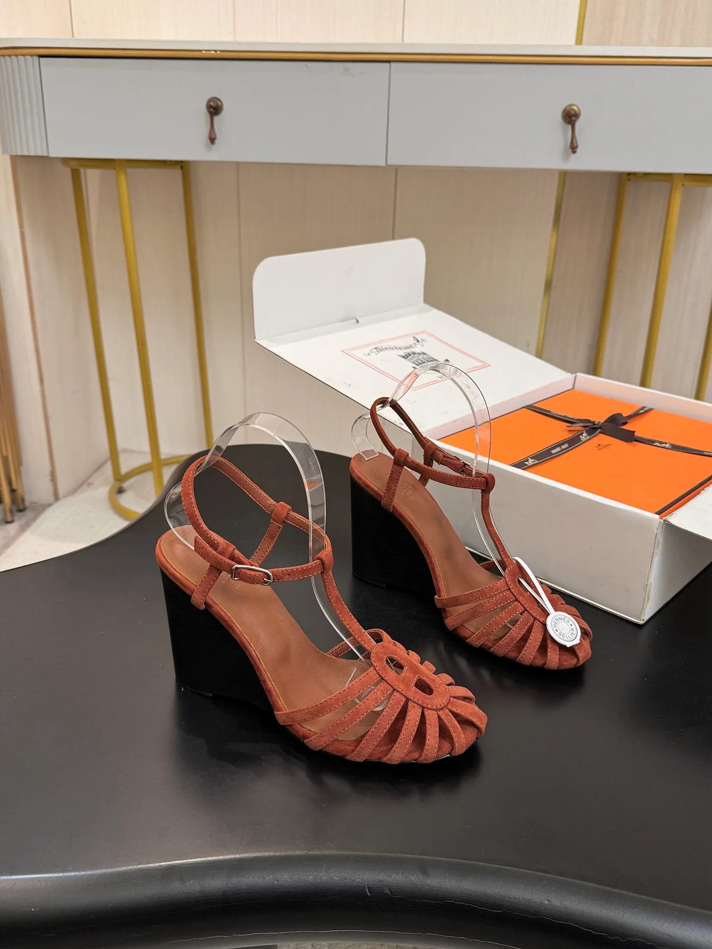 Women's Open-Toe Sandals HERMES 18103838