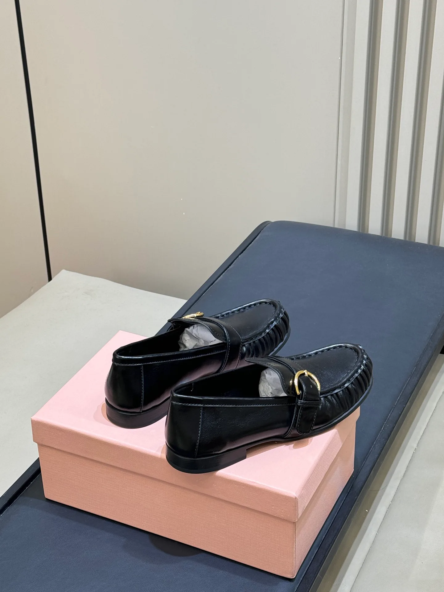 Women's Loafers And Moccasins MIU MIU 18072907