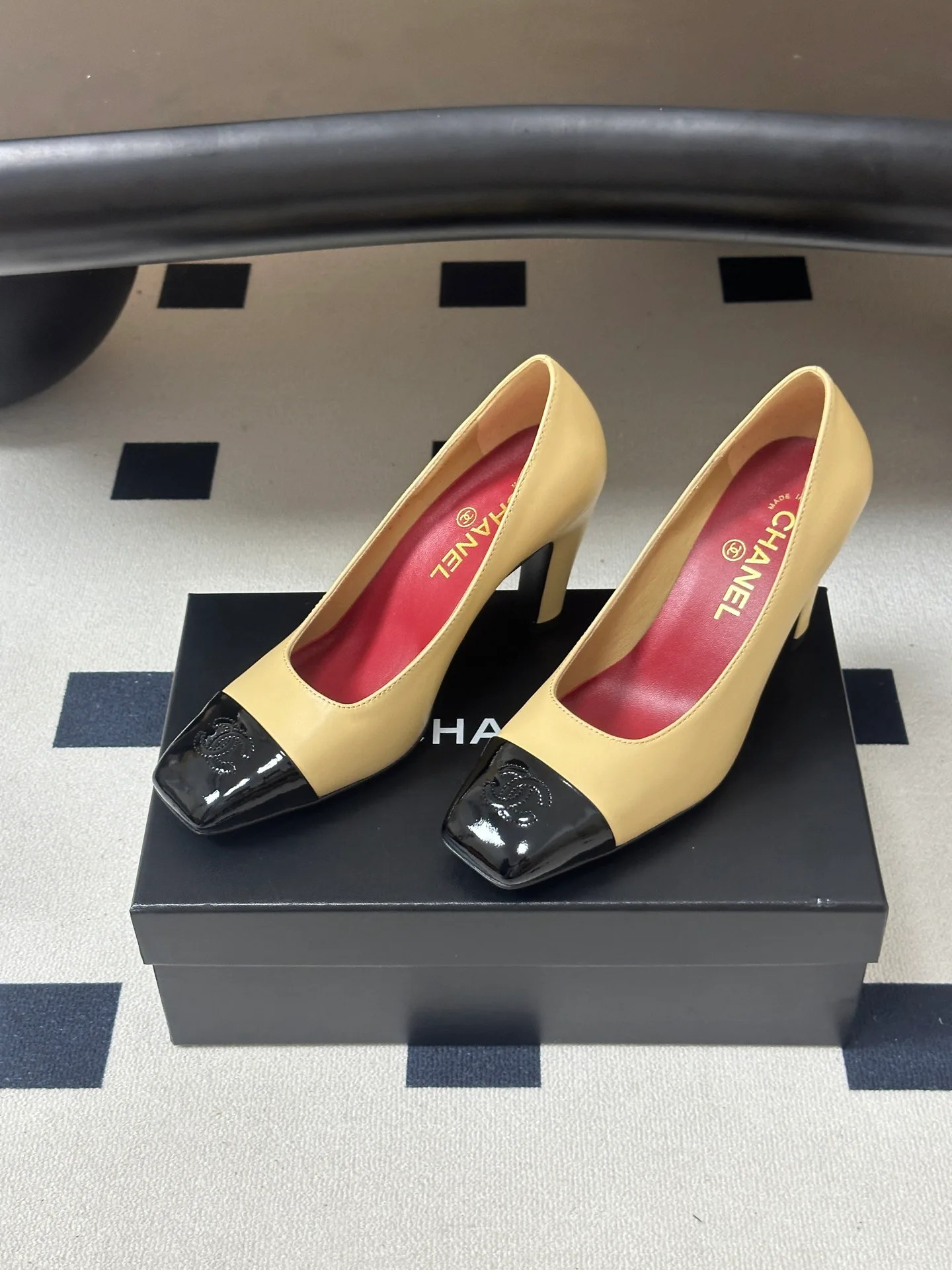 Women's Heels CHANEL 18049720