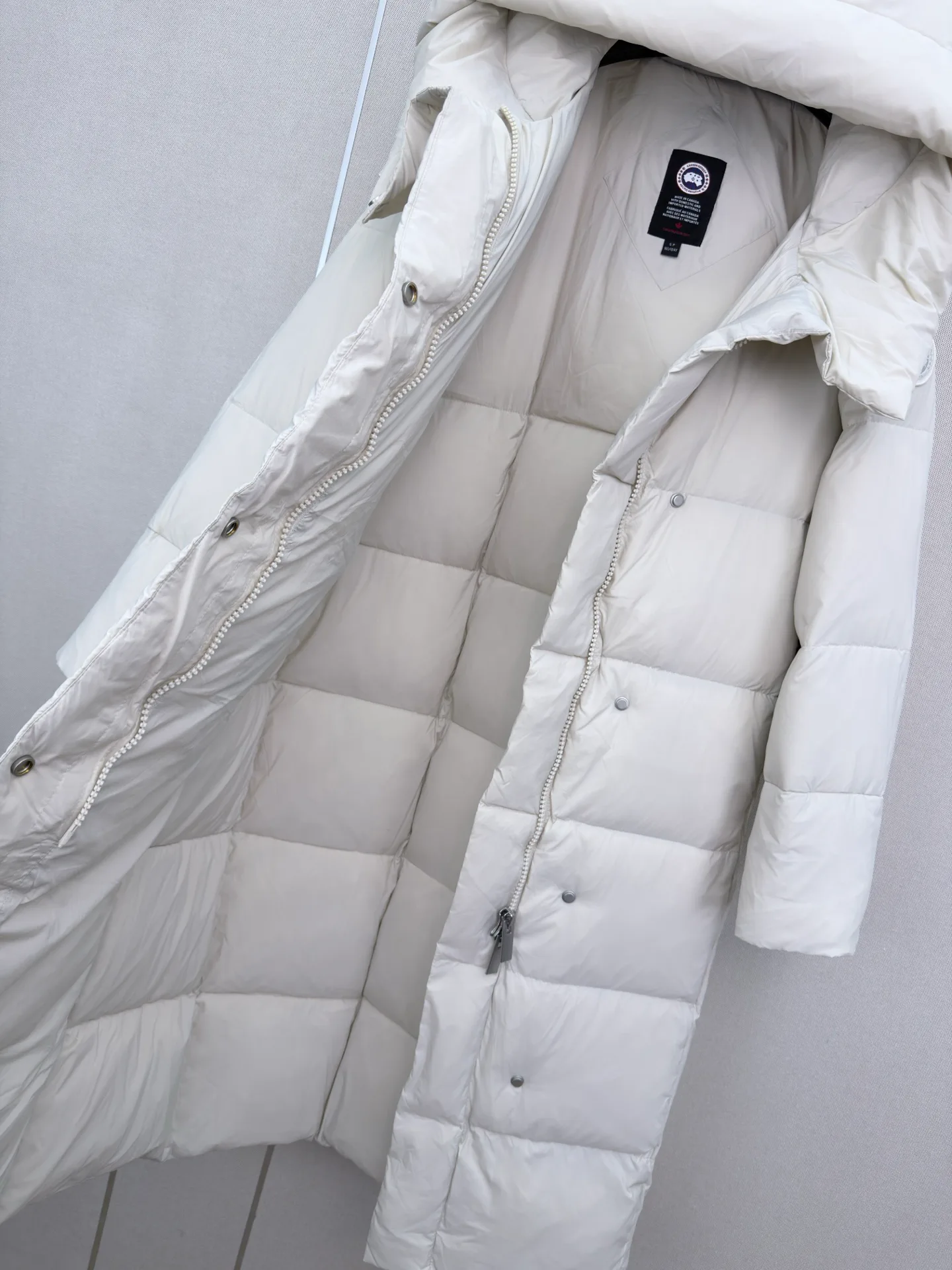 Women's Jackets And Down Jackets CANADA GOOSE 18108346