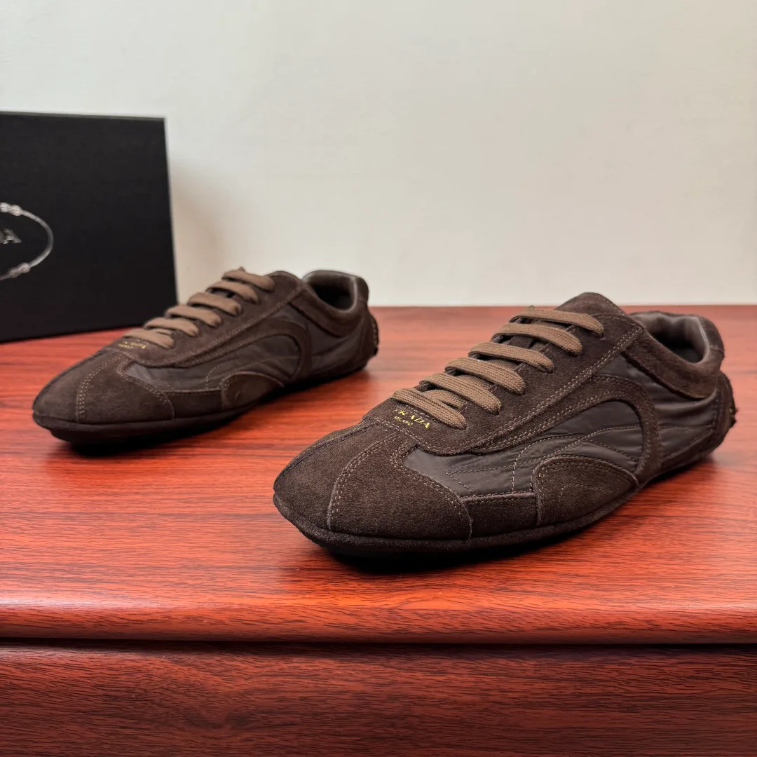 Men's Sneakers PRADA 19545868