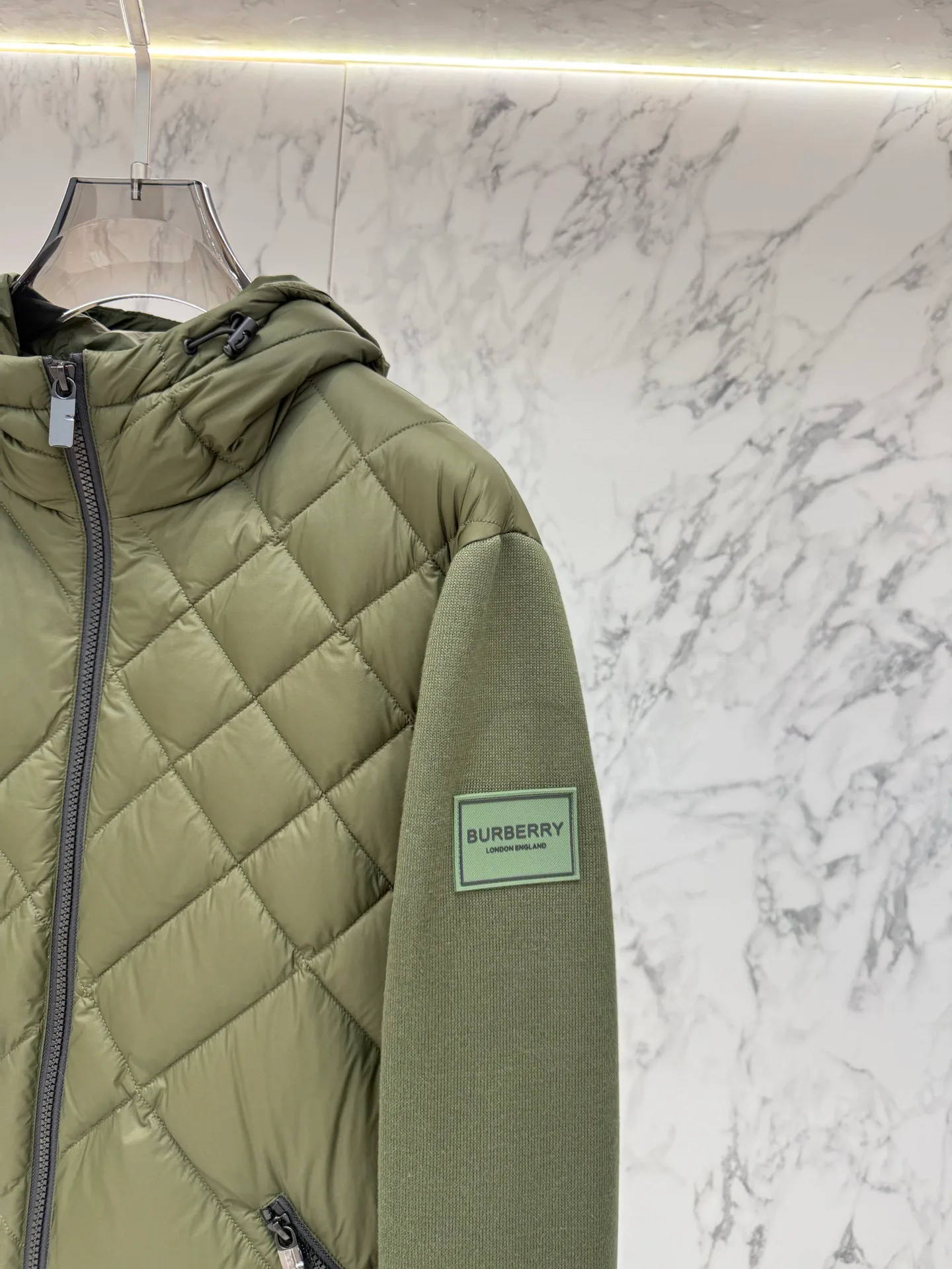 Men's Jackets And Down Jackets BURBERRY 18046111