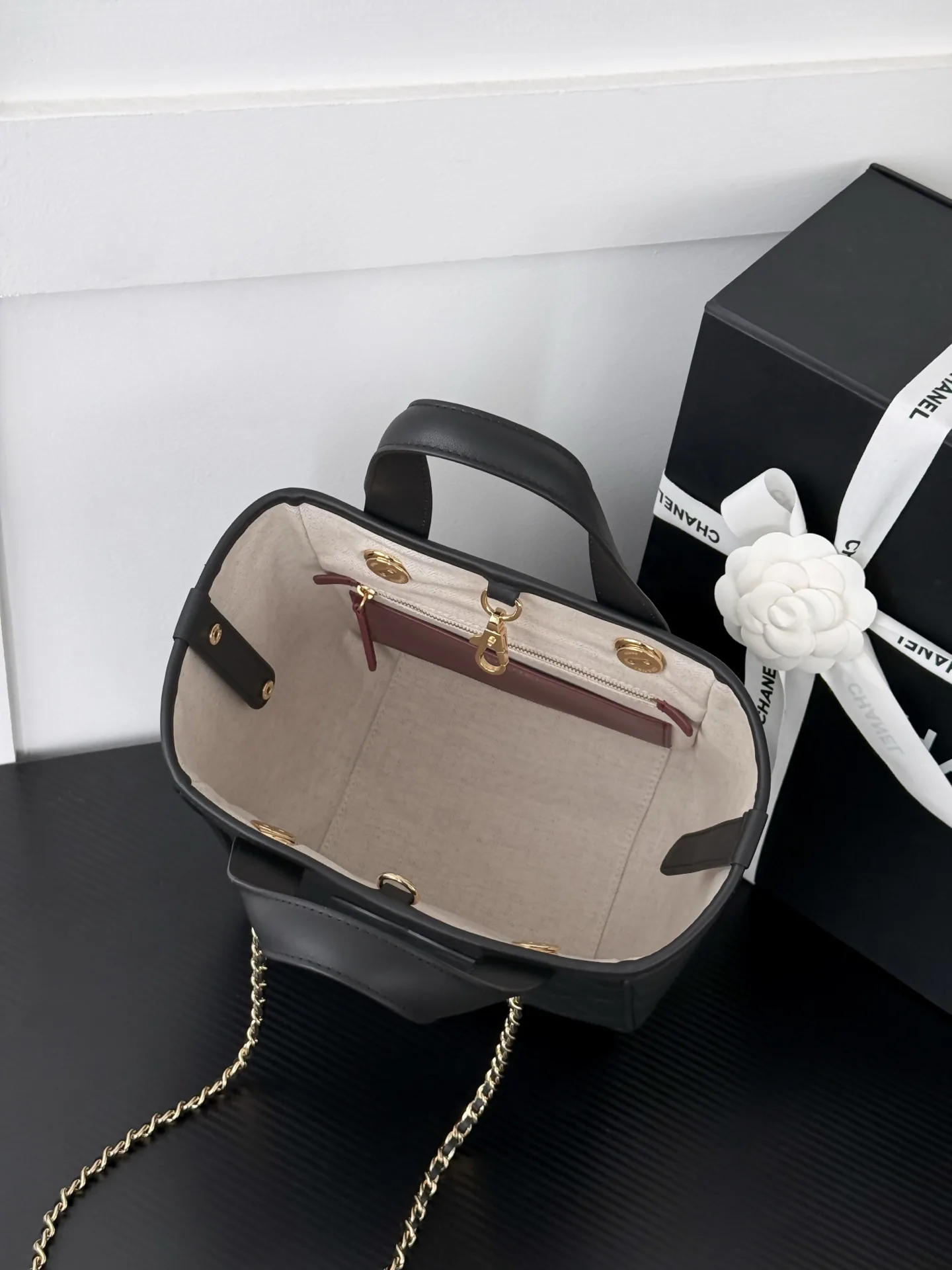 Women's Classic Handbags CHANEL 18147242