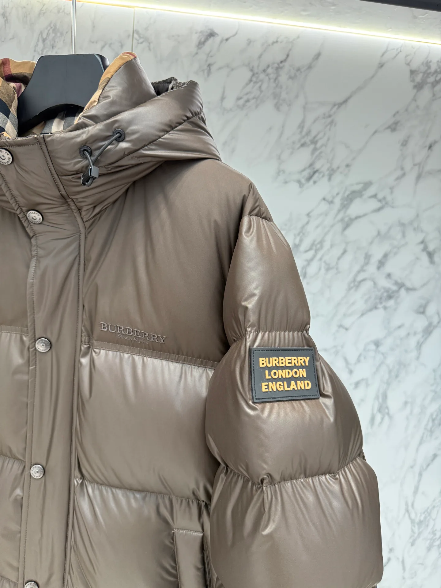 Women's Jackets And Down Jackets BURBERRY 18537394