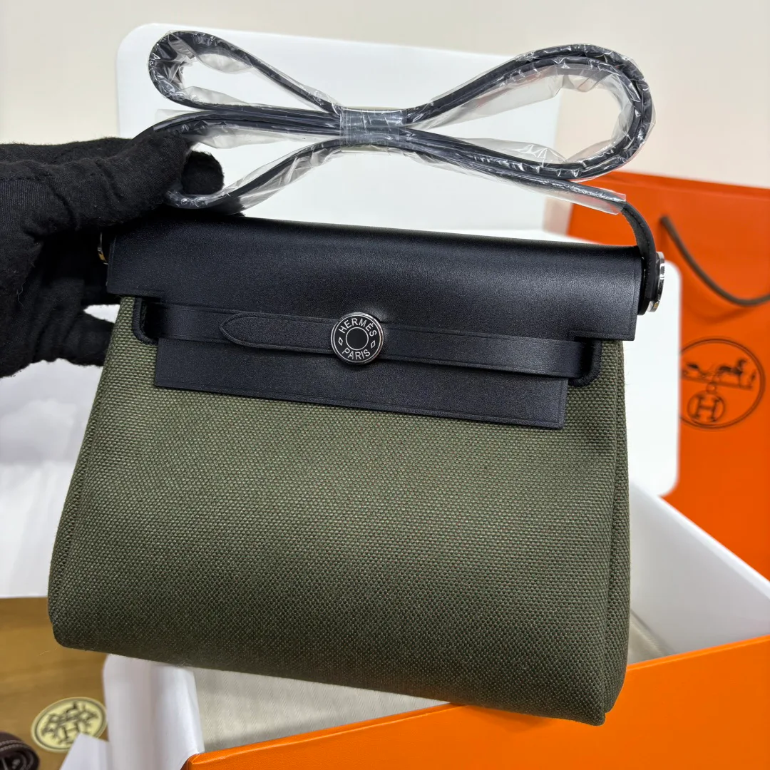 Women's Classic Handbags HERMES 18394485