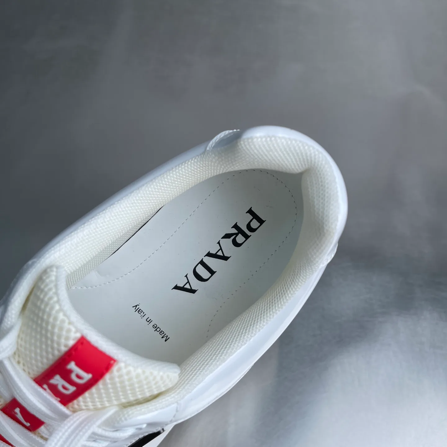 Men's Sneakers PRADA 18385653