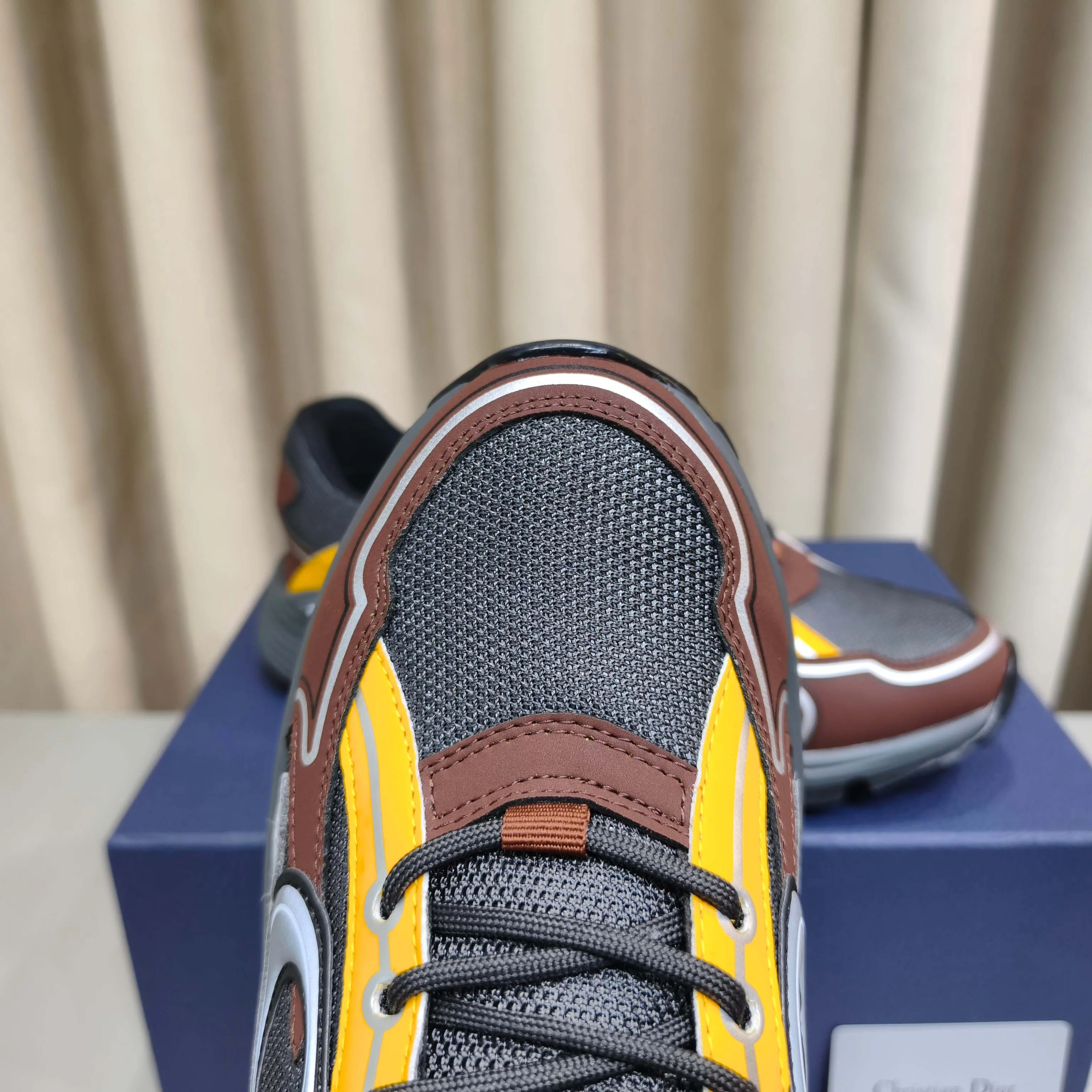 Men's Sneakers CHRISTIAN DIOR 17989004
