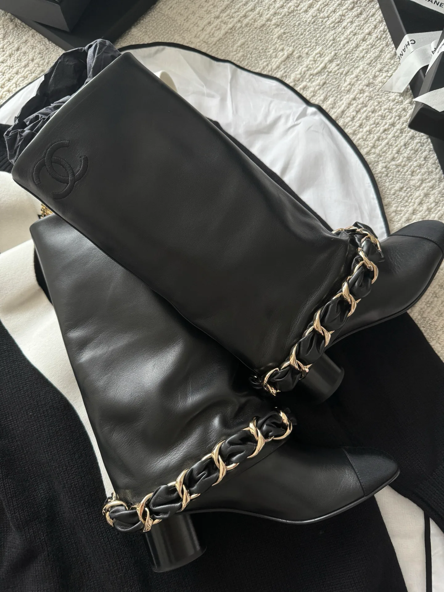 Women's Boots CHANEL 18199030