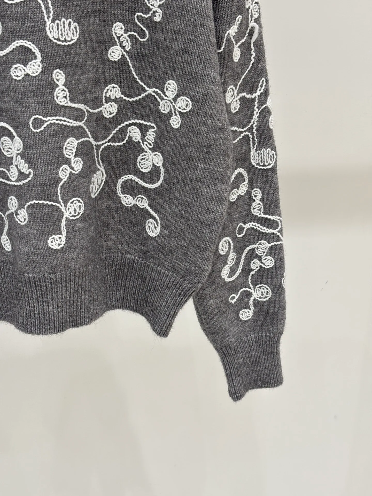 Women's Jumpers And Sweaters MIU MIU 18032146