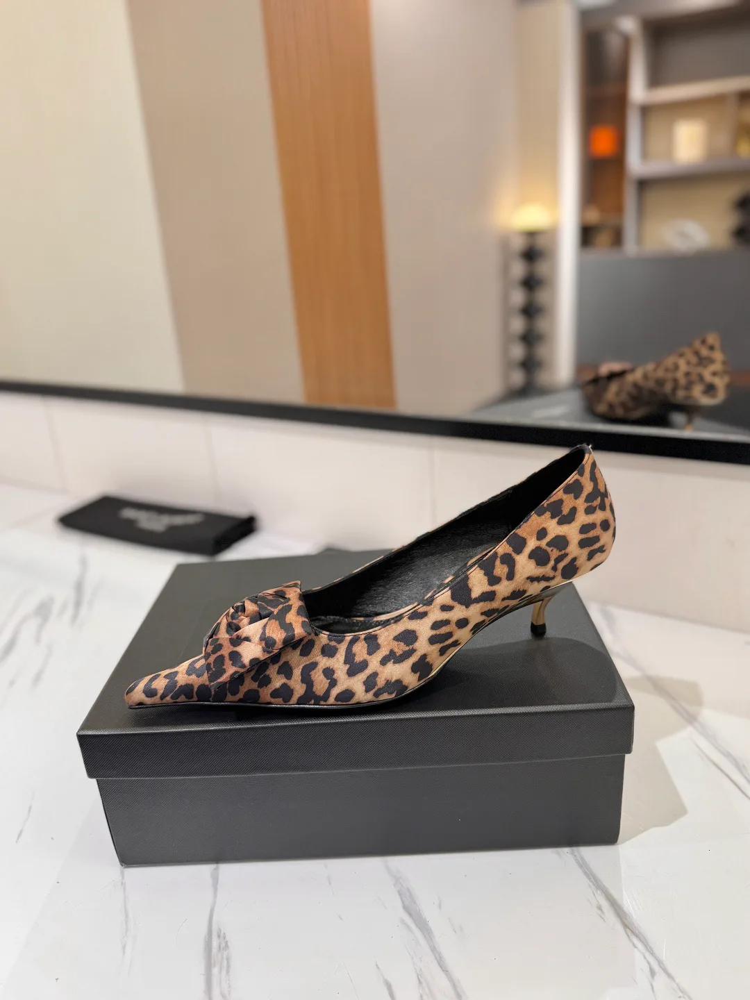 Women's Heels SAINT LAURENT 18322937