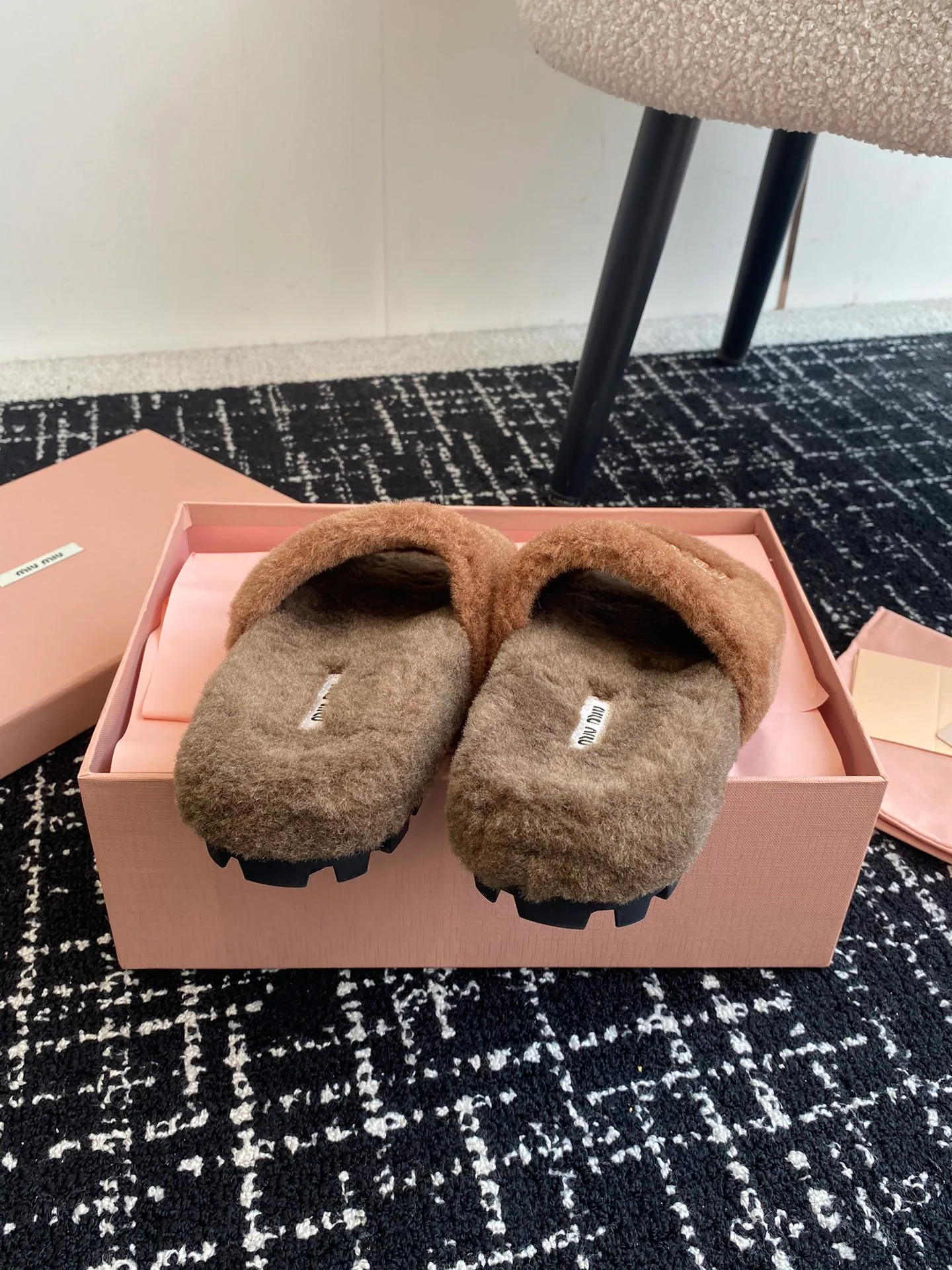 Women's Slippers MIU MIU 18241535