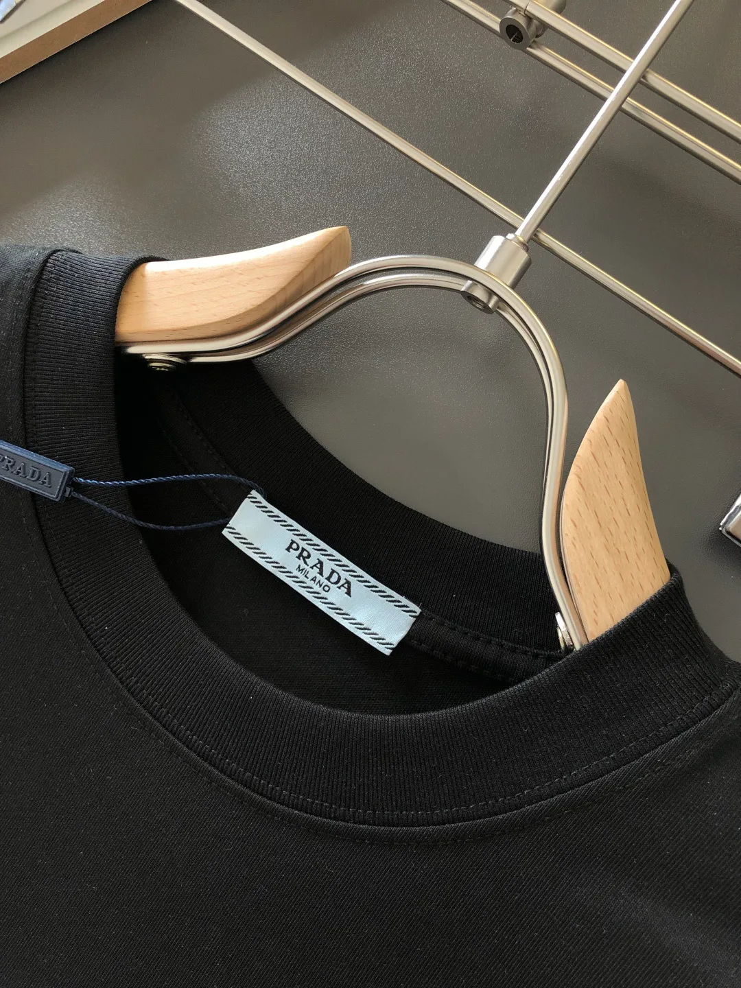 Men's T-Shirts PRADA 17642120