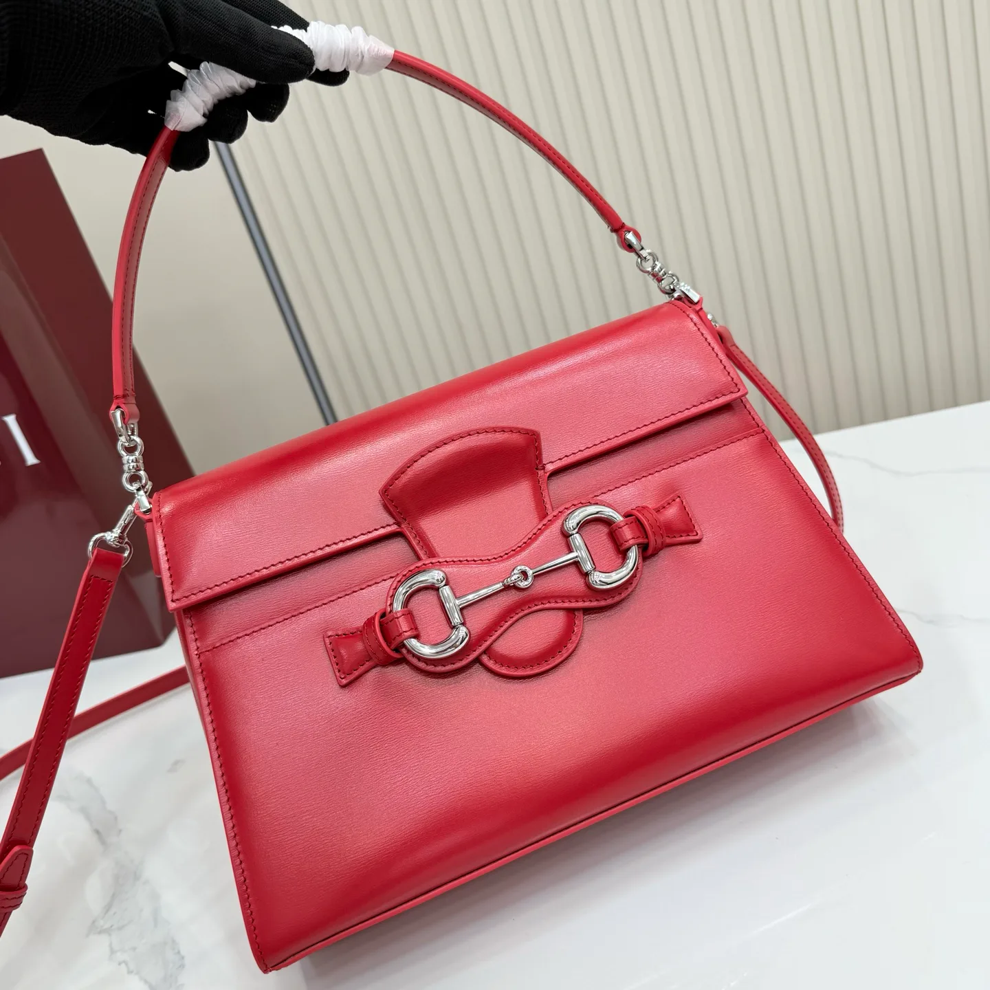 Women's Classic Handbags GUCCI 17947731