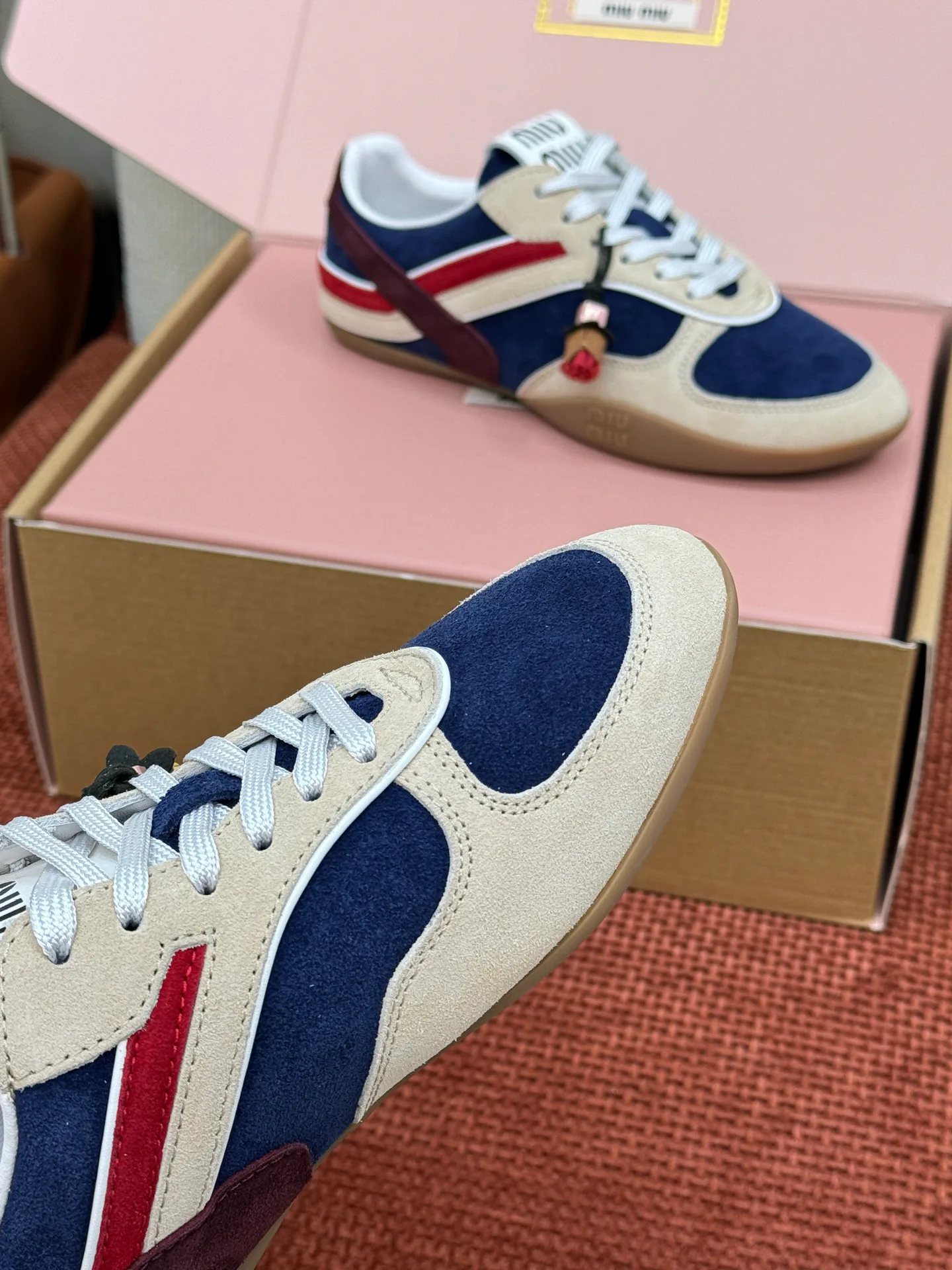 Women's Sneakers MIU MIU 18291151