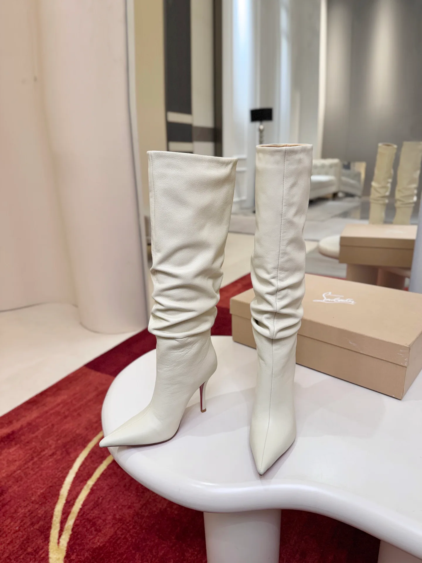Women's Boots CHRISTIAN LOUBOUTIN 18500942