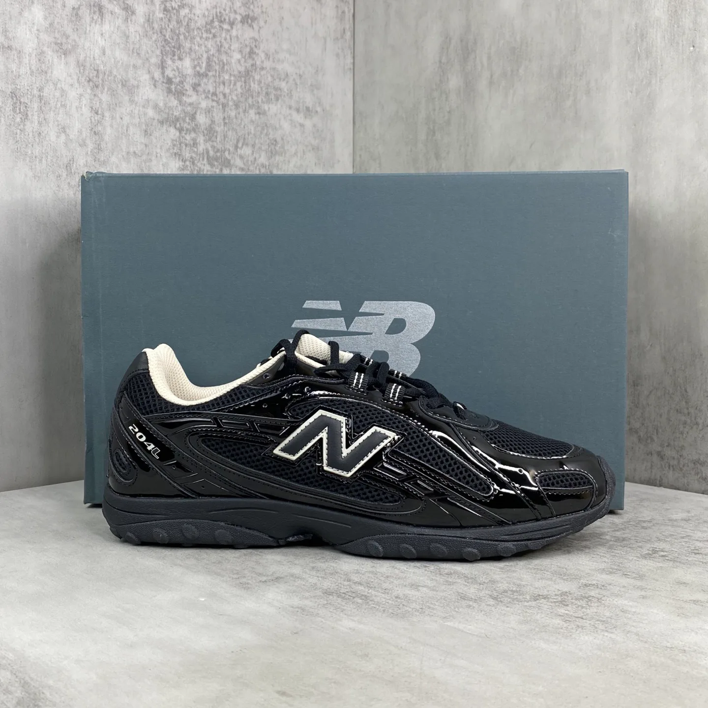 Women's Sneakers NEW BALANCE 17963595