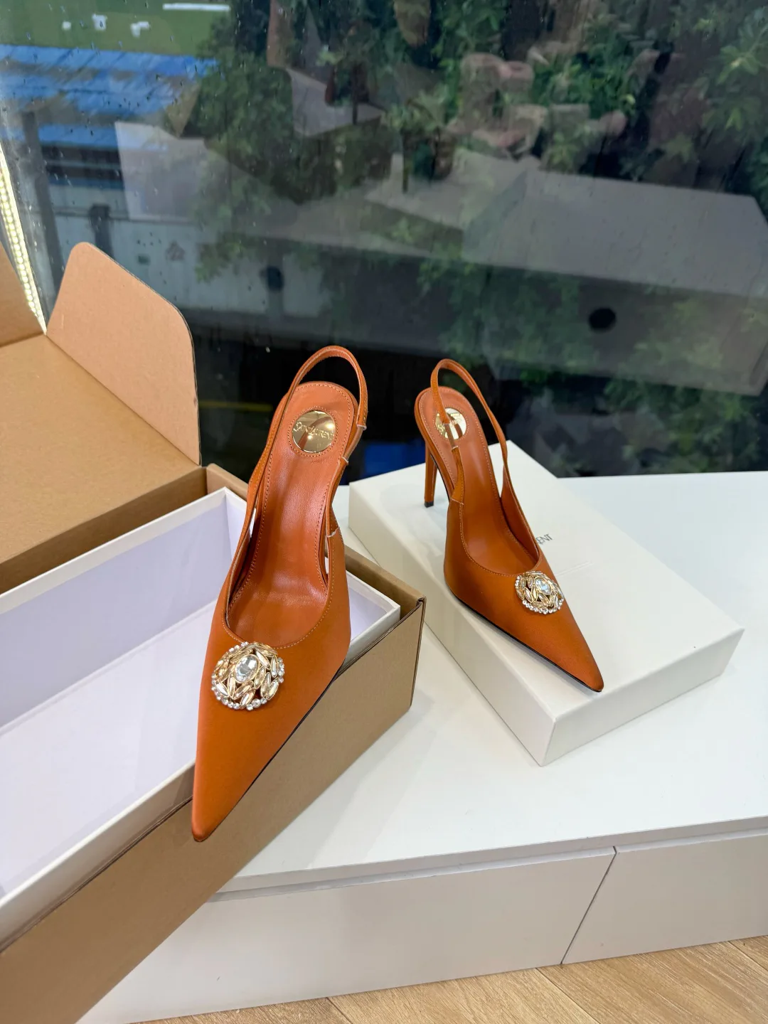 Women's Heels SAINT LAURENT 18104167