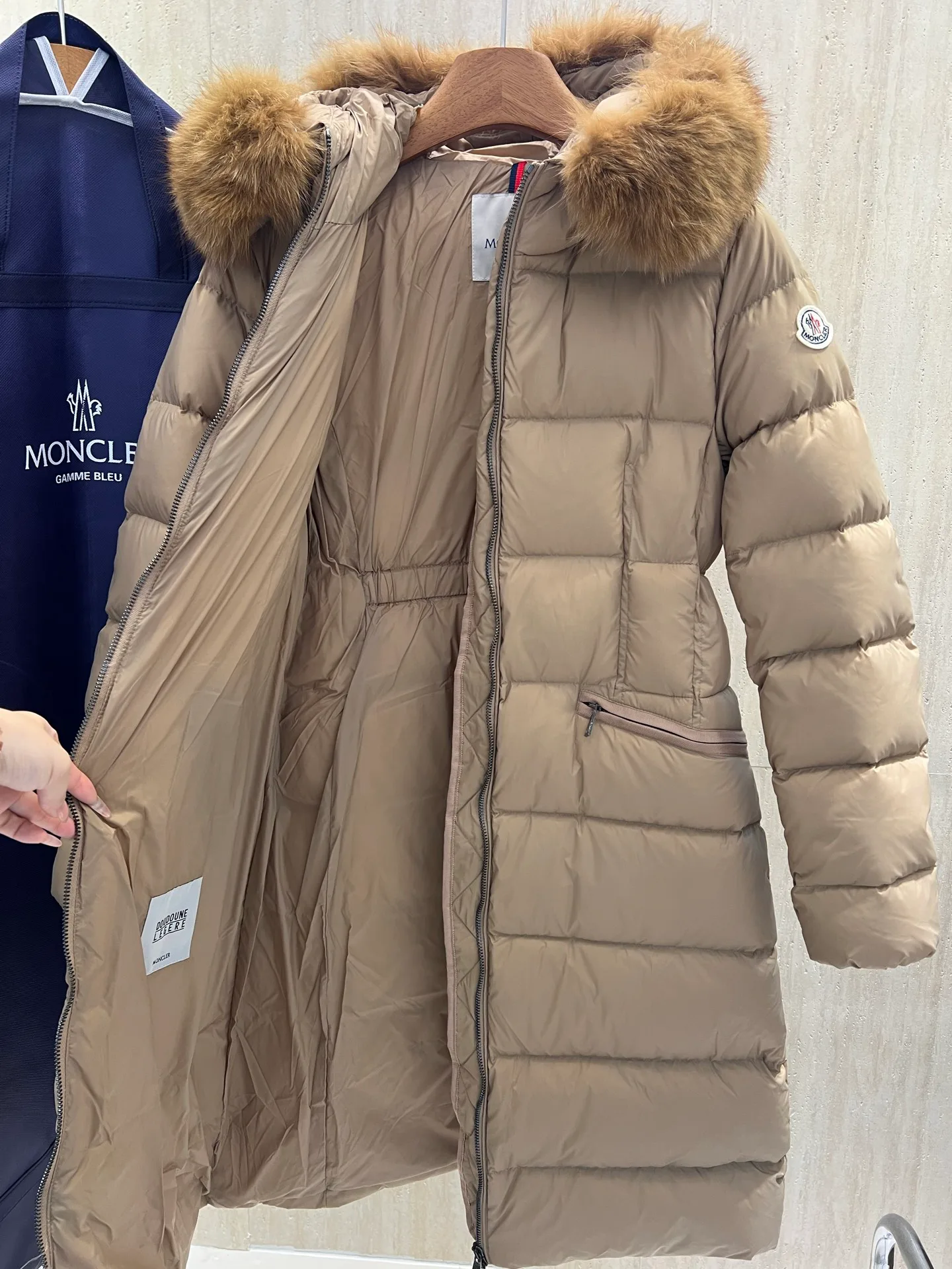 Men's Jackets And Down Jackets MONCLER 18434511