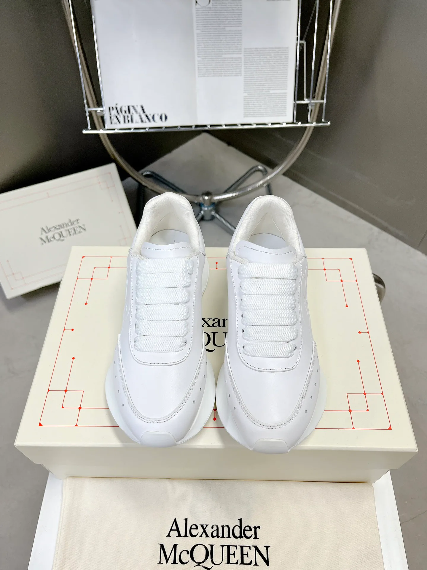 Women's Sneakers ALEXANDER MCQUEEN 18011215