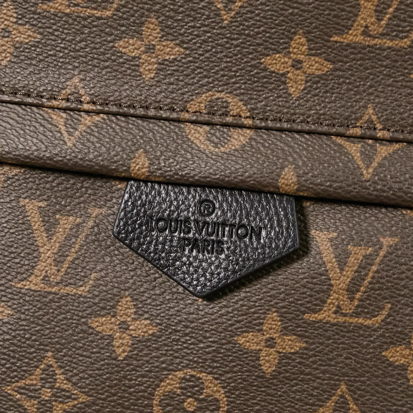 Women's Backpacks LOUIS VUITTON 18148139