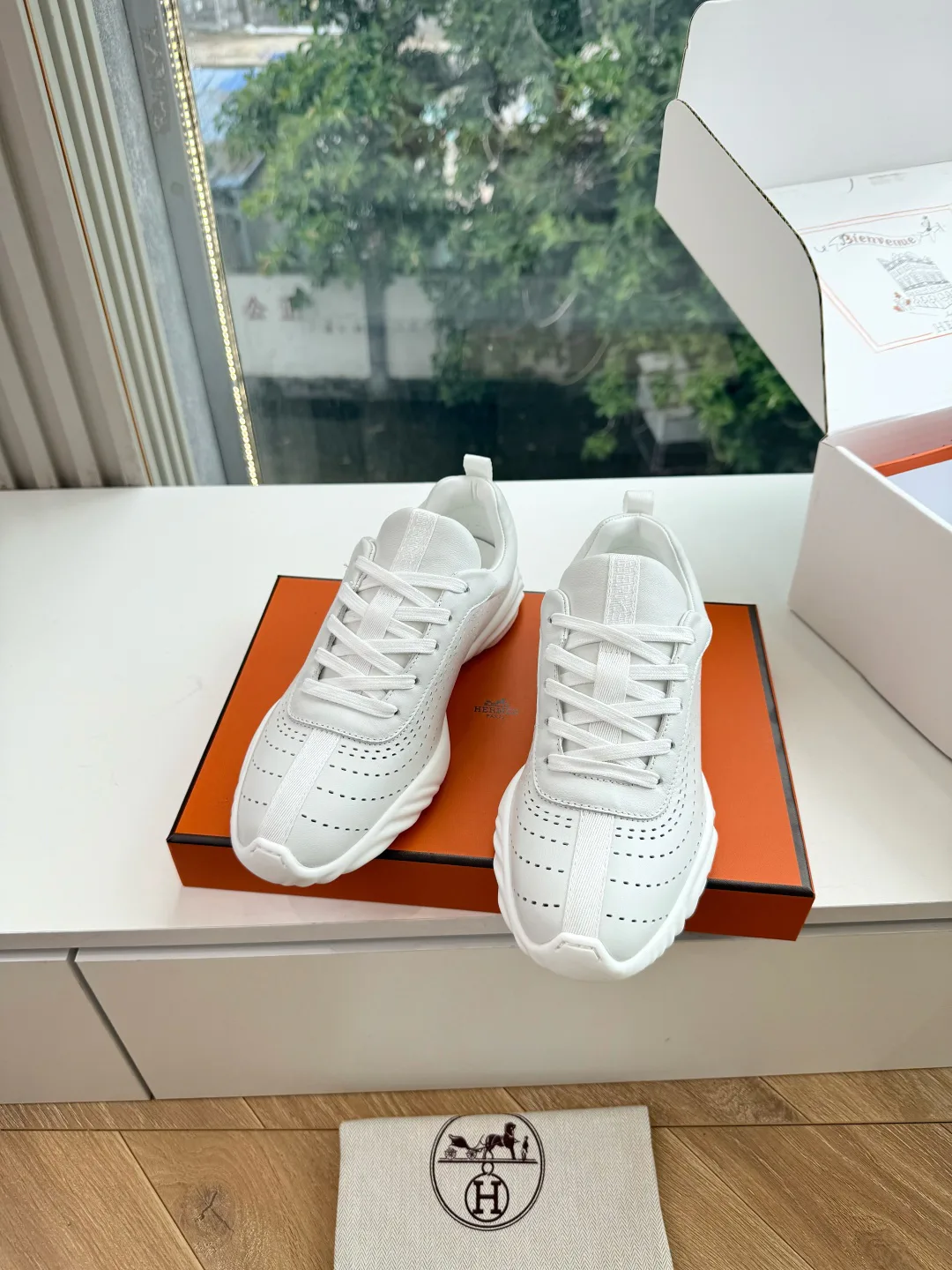 Women's Sneakers HERMES 17342751
