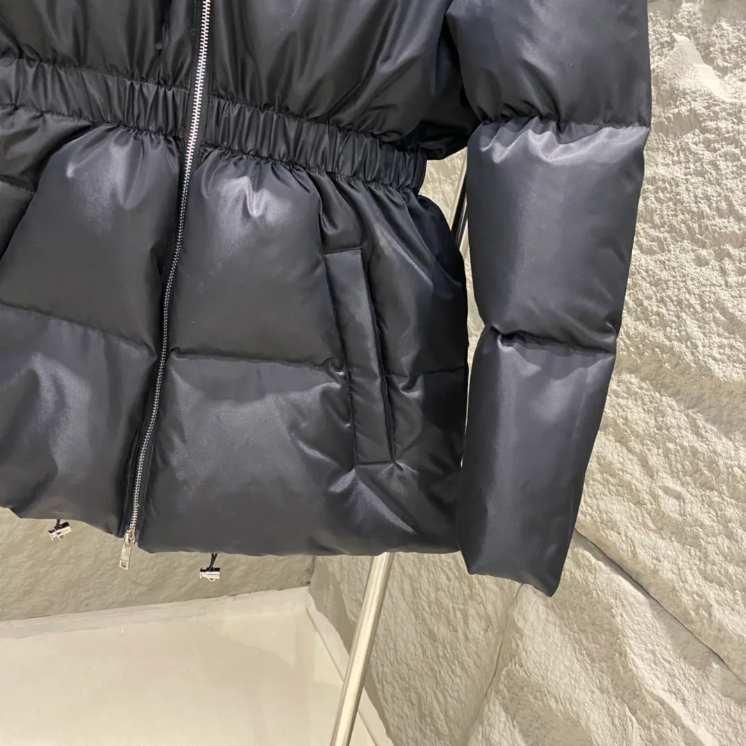 Women's Jackets And Down Jackets PRADA 18411270