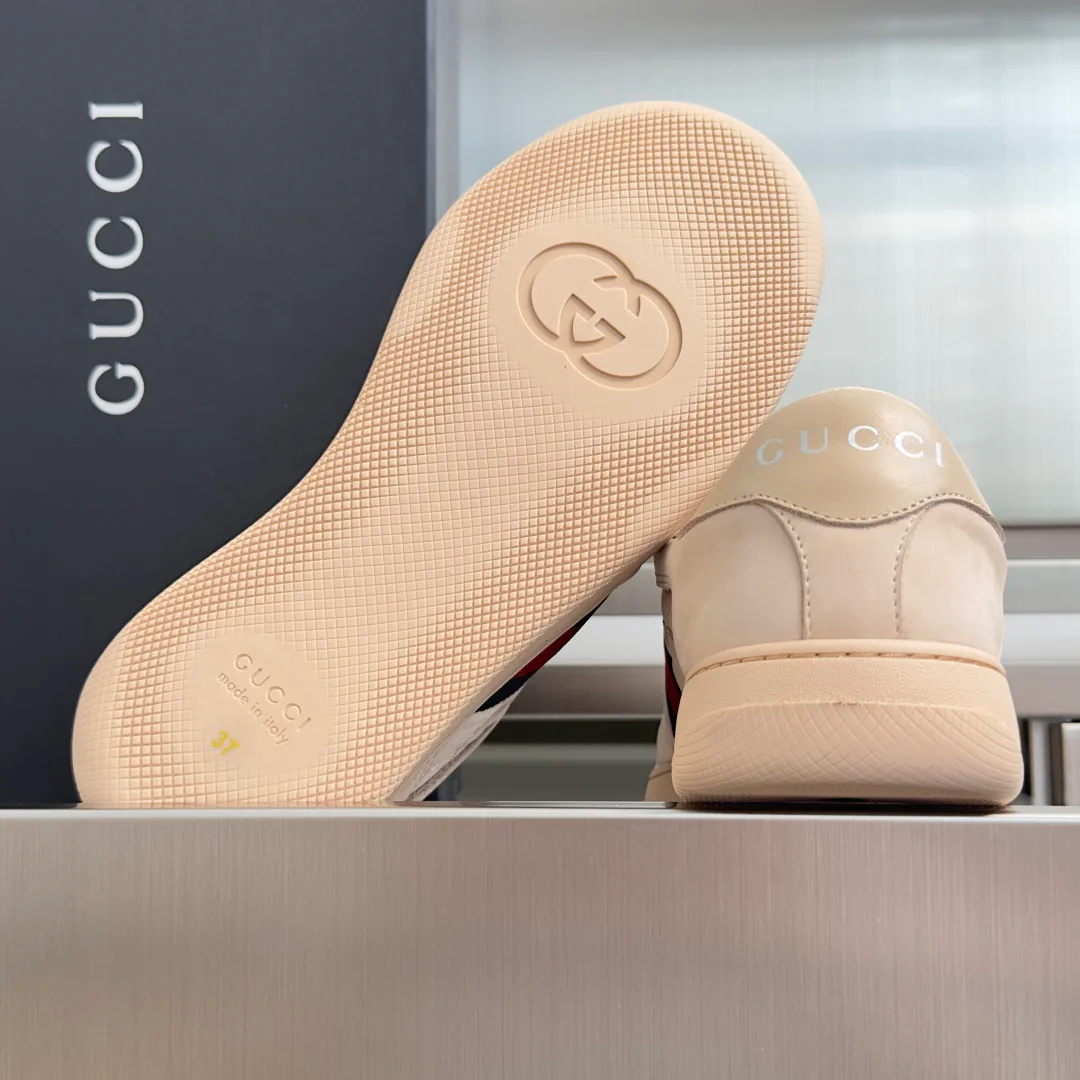 Women's Sneakers GUCCI 17950552