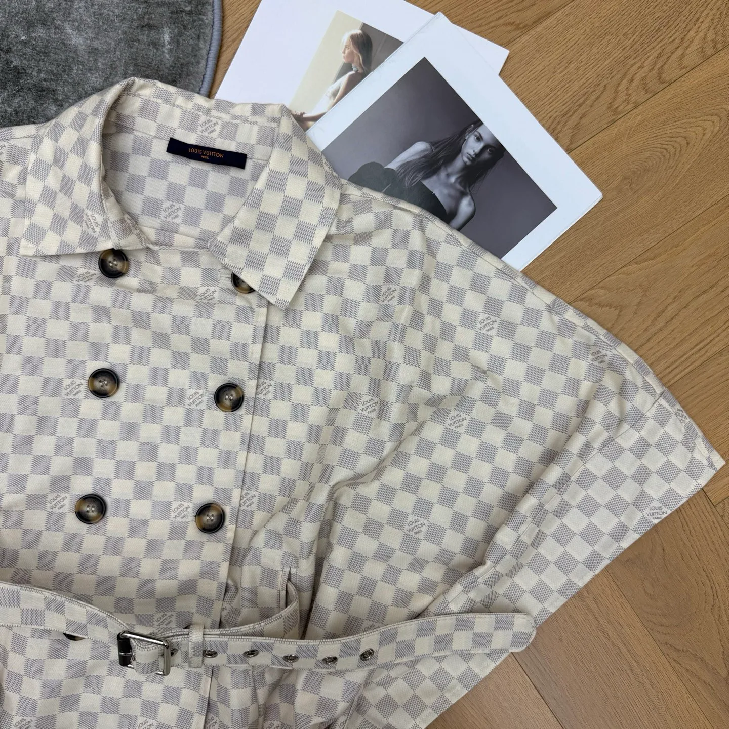 Women's Trench Coats LOUIS VUITTON 18348263