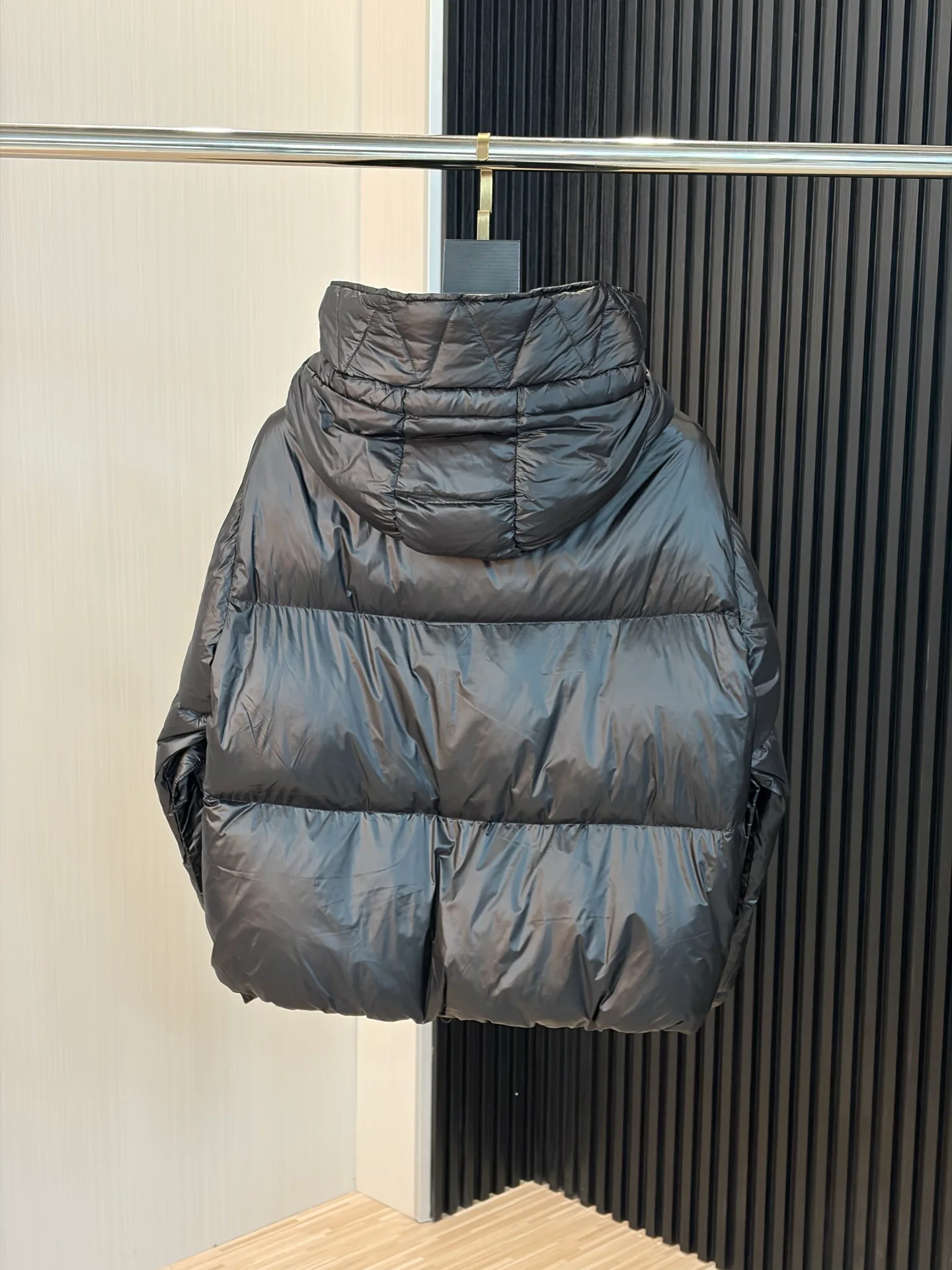 Men's Jackets And Down Jackets MONCLER 18434686