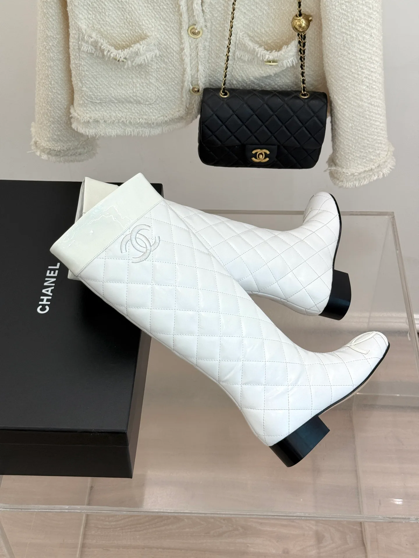 Сапоги Женские Chanel 18613366