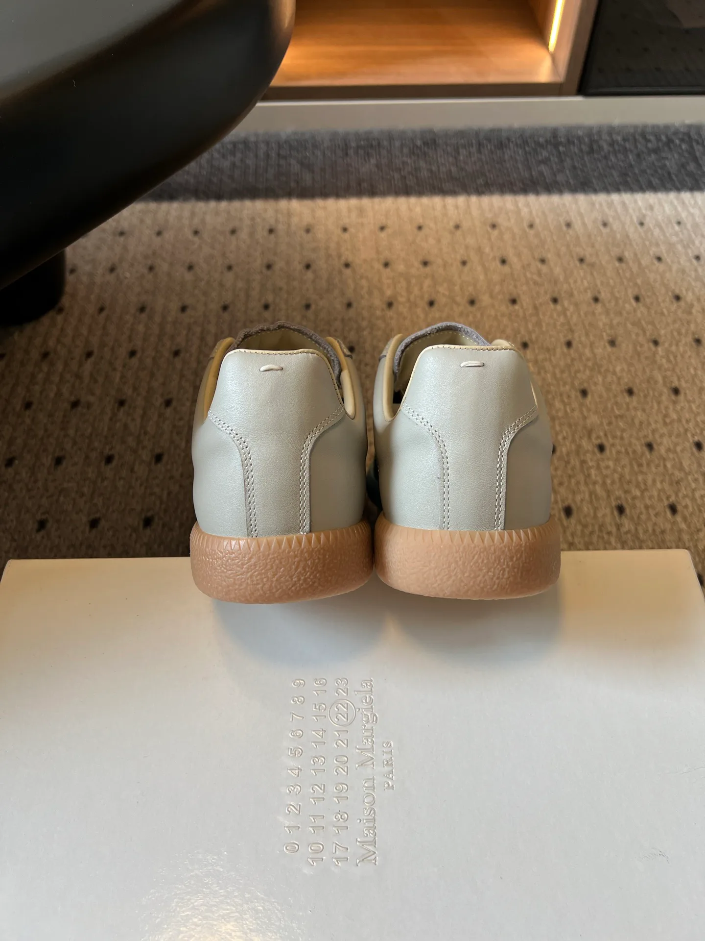 Women's Sneakers MAISON MARGIELA 17419520