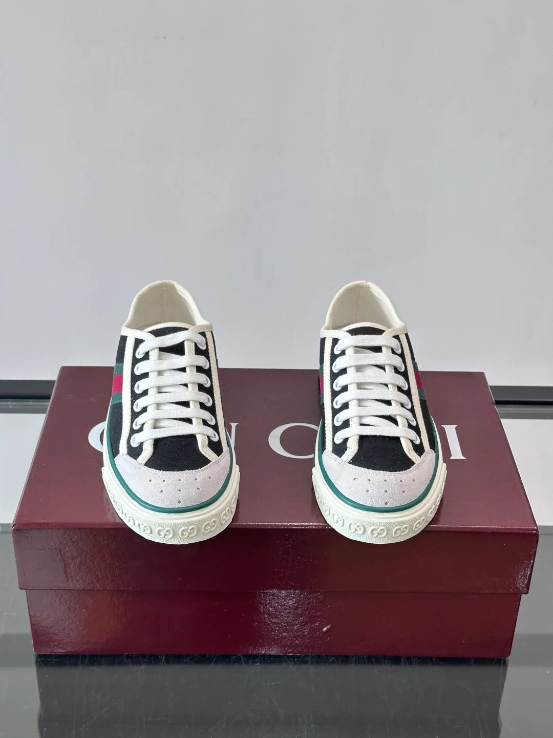Women's Sneakers GUCCI 17941060