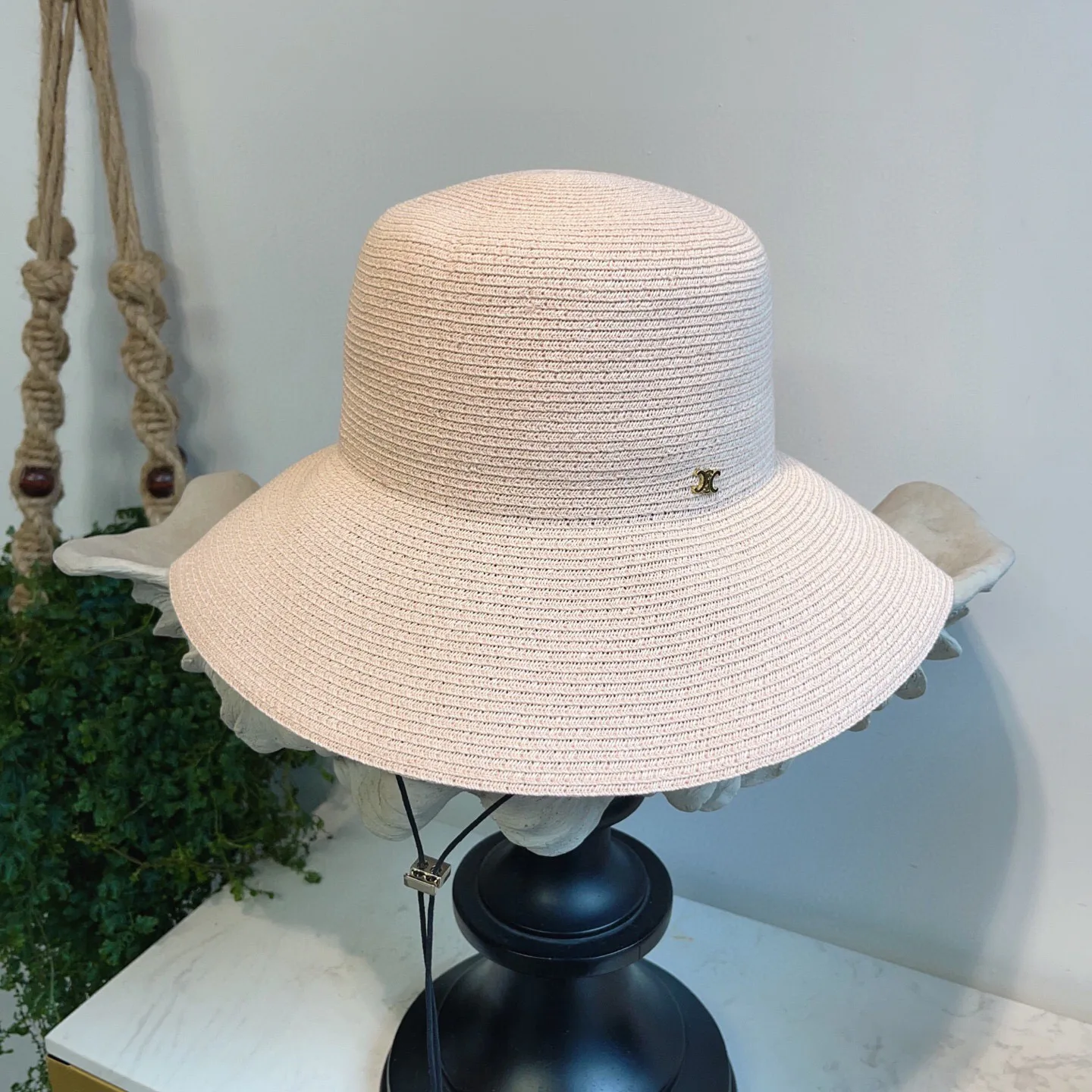 Hats CHANEL 17350081
