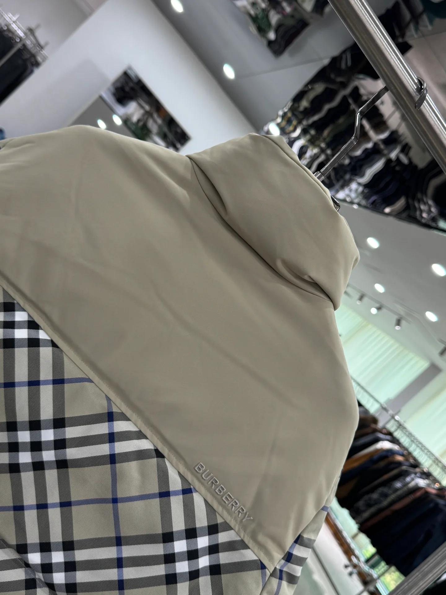 Men's Jackets And Down Jackets BURBERRY 18084200