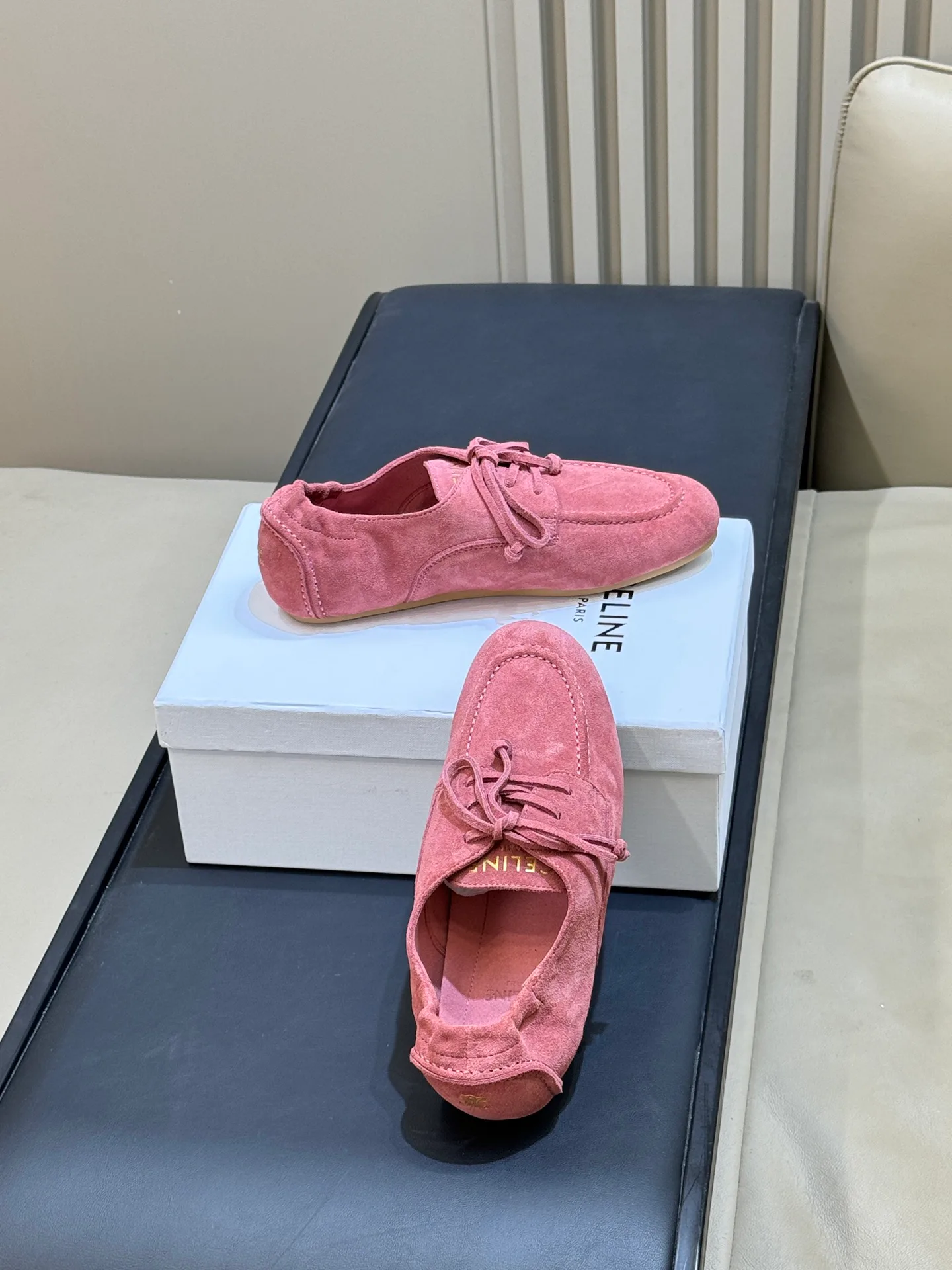 Women's Loafers And Moccasins CELINE 18073382