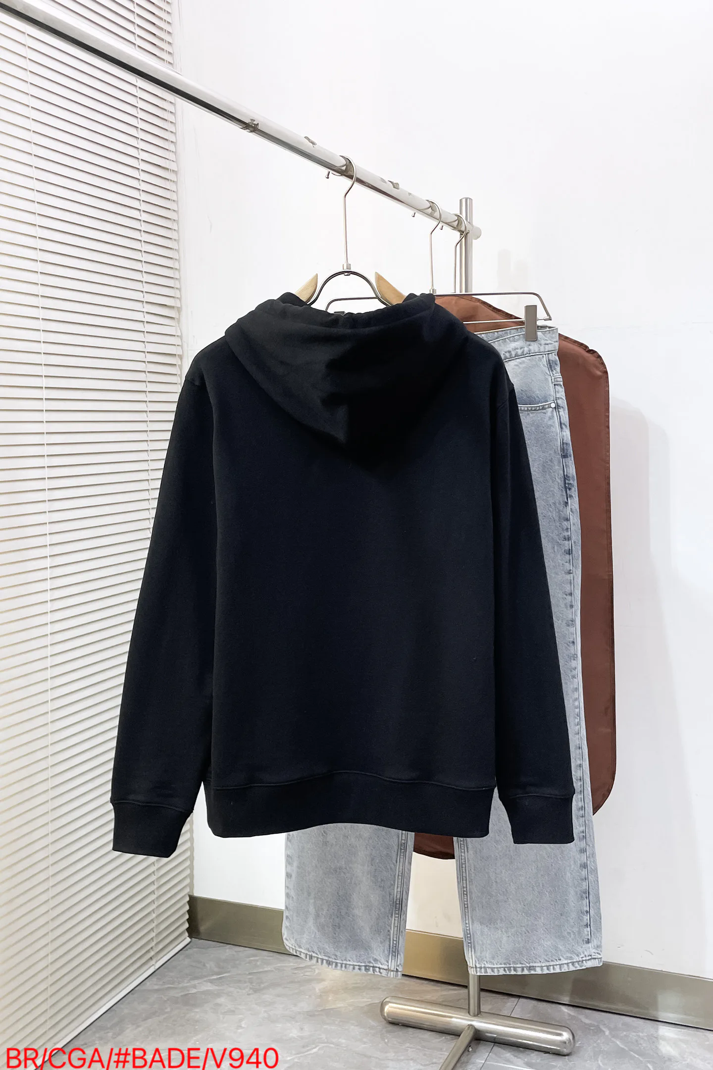 Men's Sweatshirts And Hoodies BURBERRY 17600551