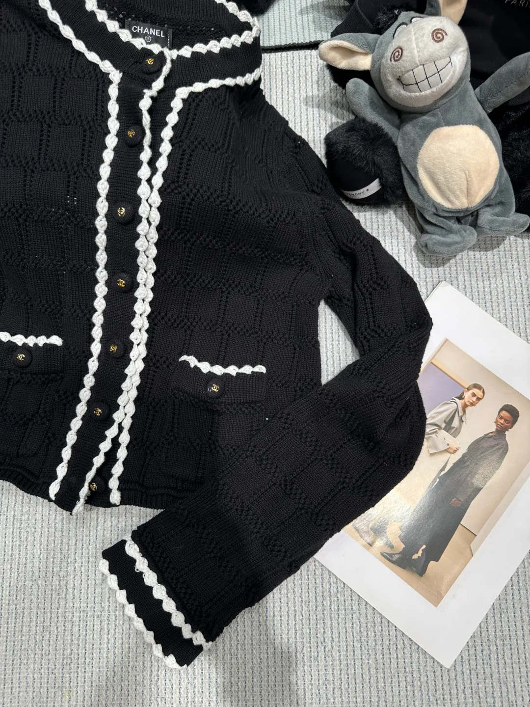 Women's Jumpers And Sweaters CHANEL 17881798